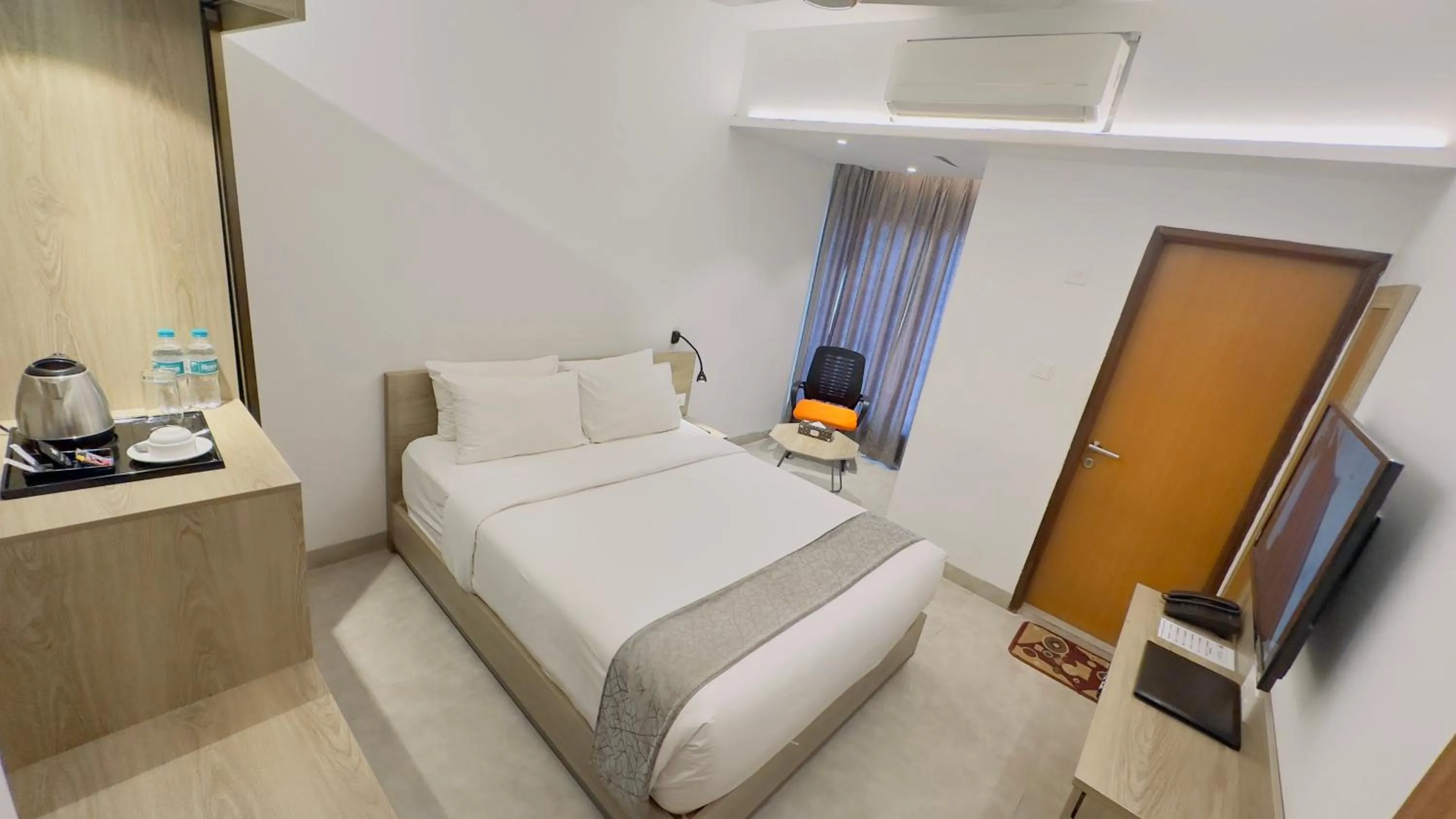 Photo of the whole room, Bed in Priyo Nibash Stylish Residential Hotel