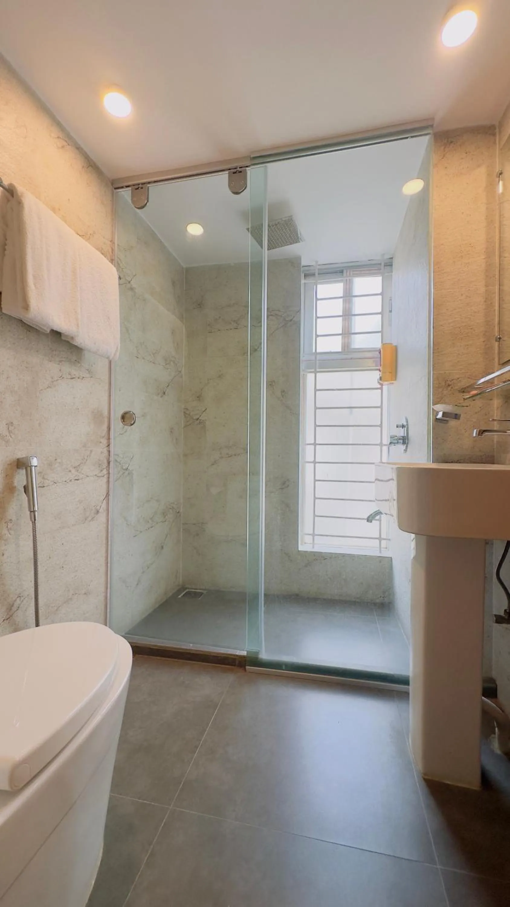 Bathroom in Priyo Nibash Stylish Residential Hotel