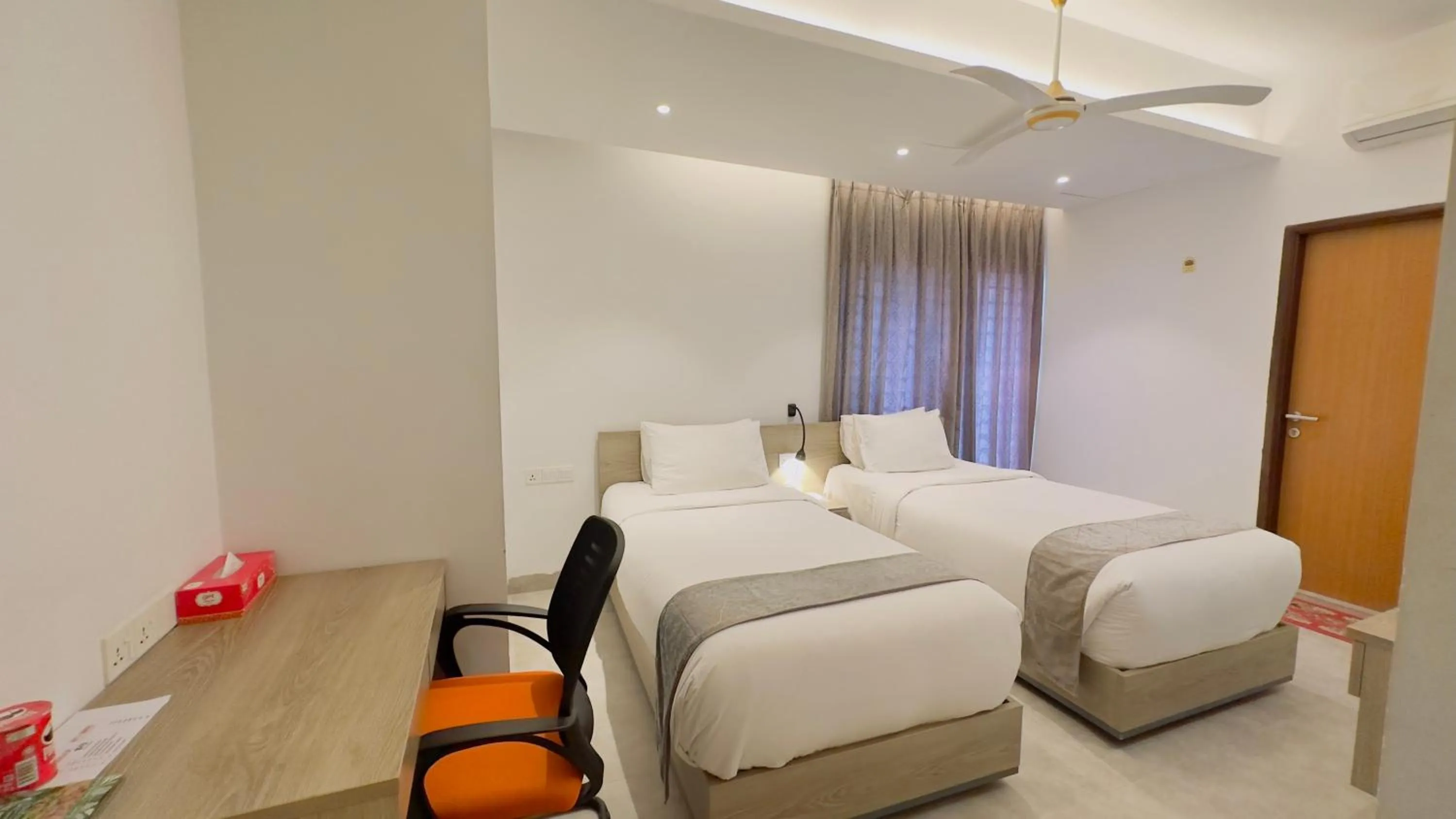 Bed in Priyo Nibash Stylish Residential Hotel