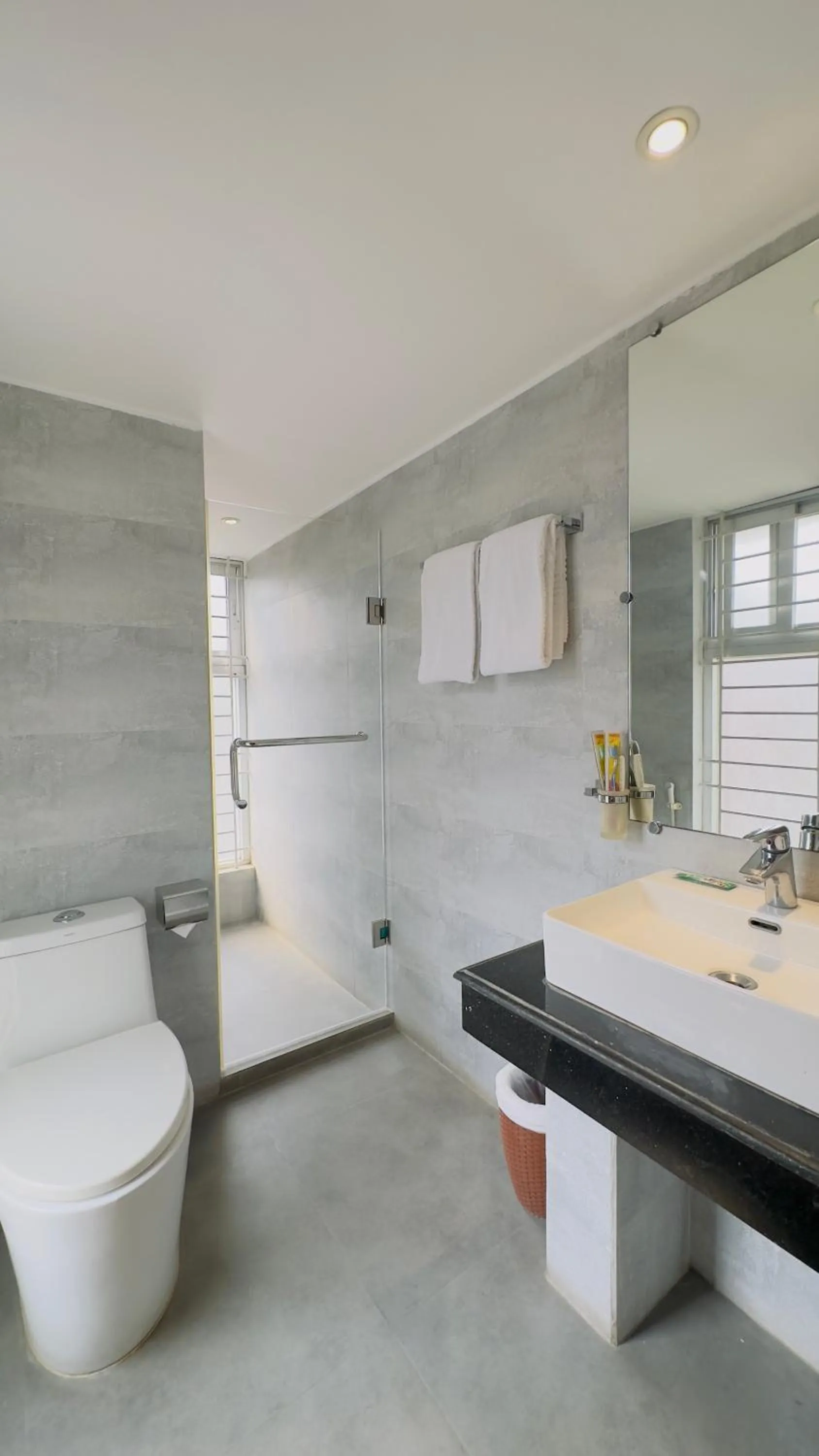 Bathroom in Priyo Nibash Stylish Residential Hotel