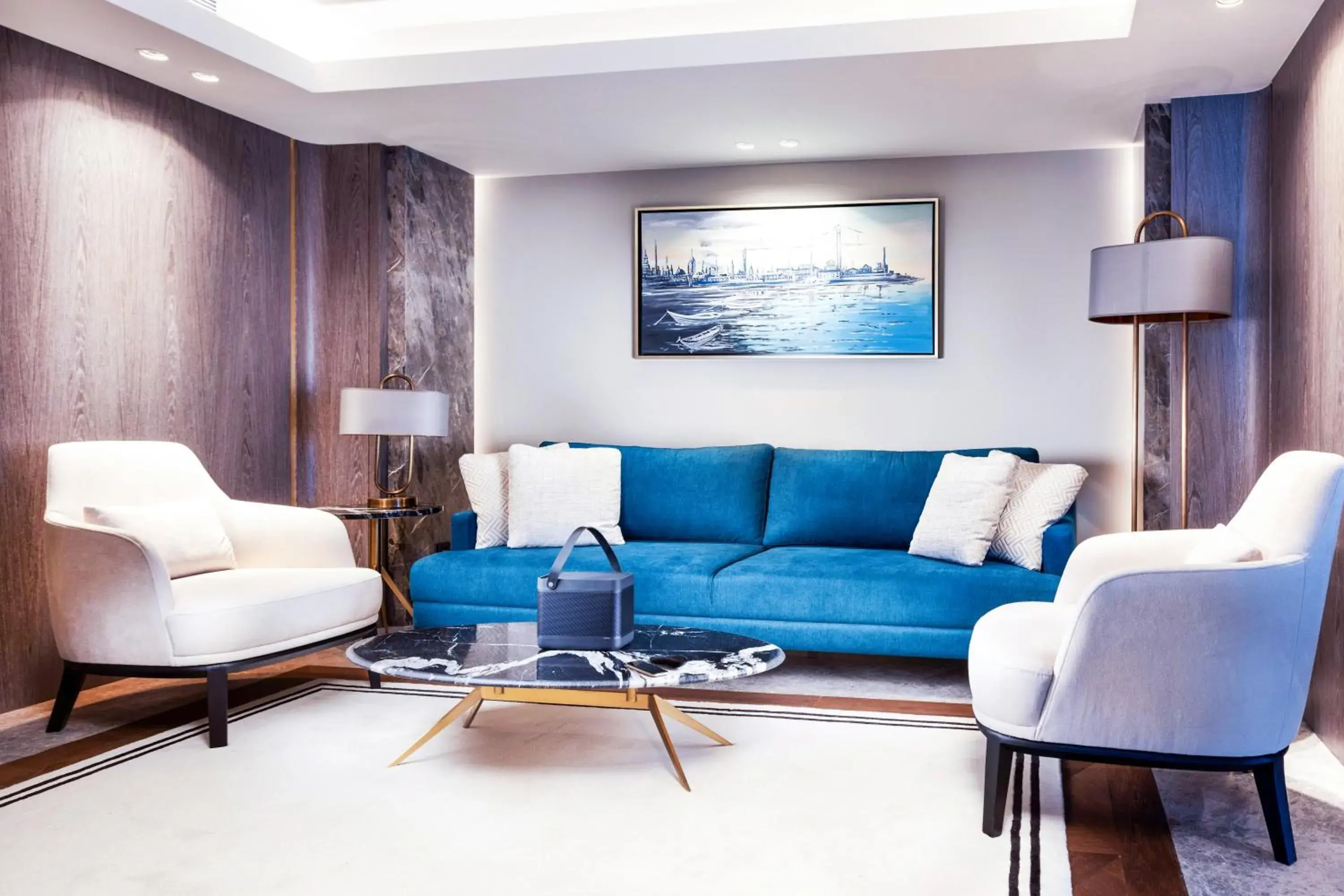 Queen Suite with Sea View in The Maestro Hotel Queen Suite with Sea View in The Maestro Hotel