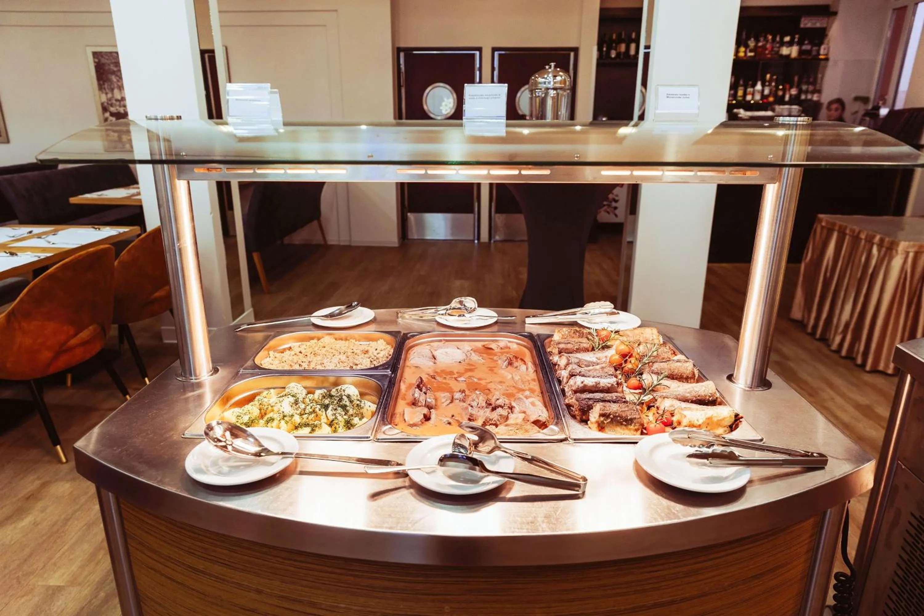 Restaurant/places to eat in Hotel Kudowa Manufaktura Relaksu