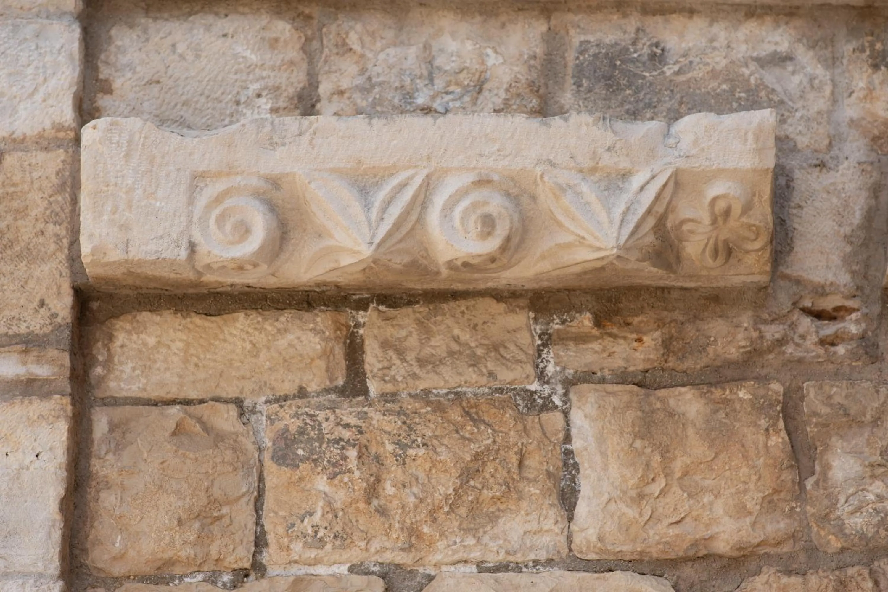 Decorative detail in S. Martin Hotel