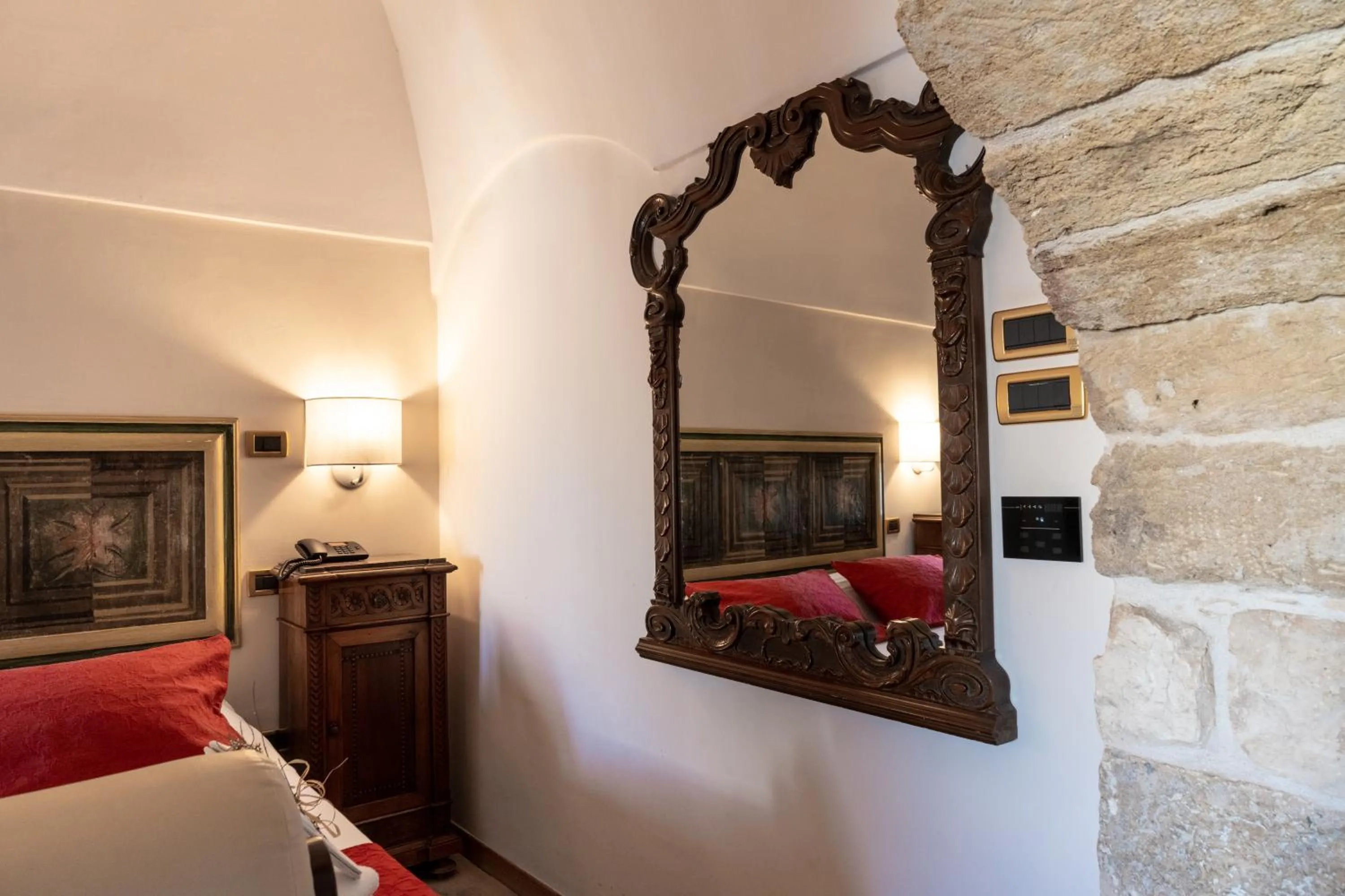 Bedroom in S. Martin Hotel