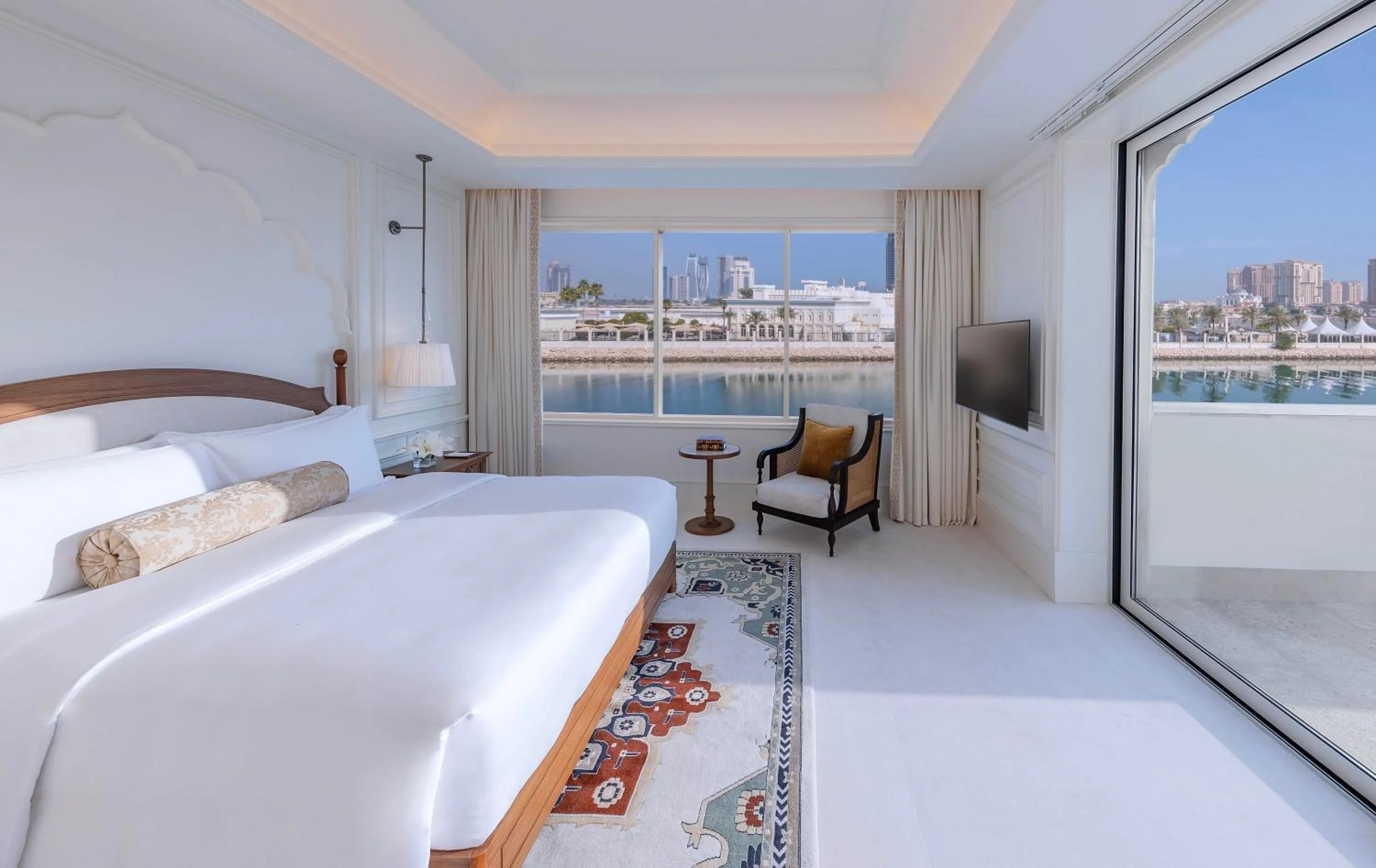 Bedroom, Bed in The Chedi Katara Hotel & Resort