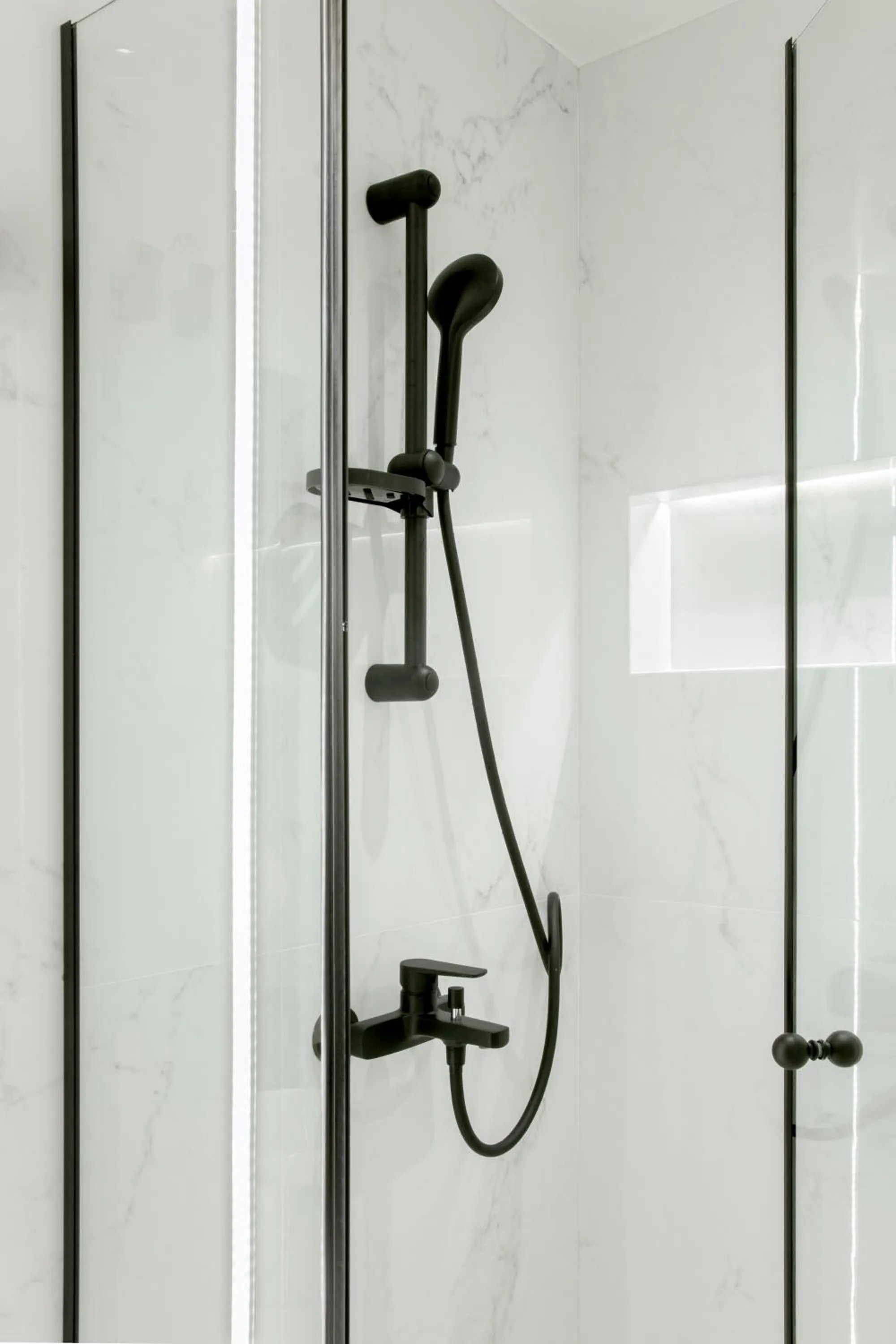 Shower in Ultra Chic Modern 4 Bedrooms Apartment in Athens