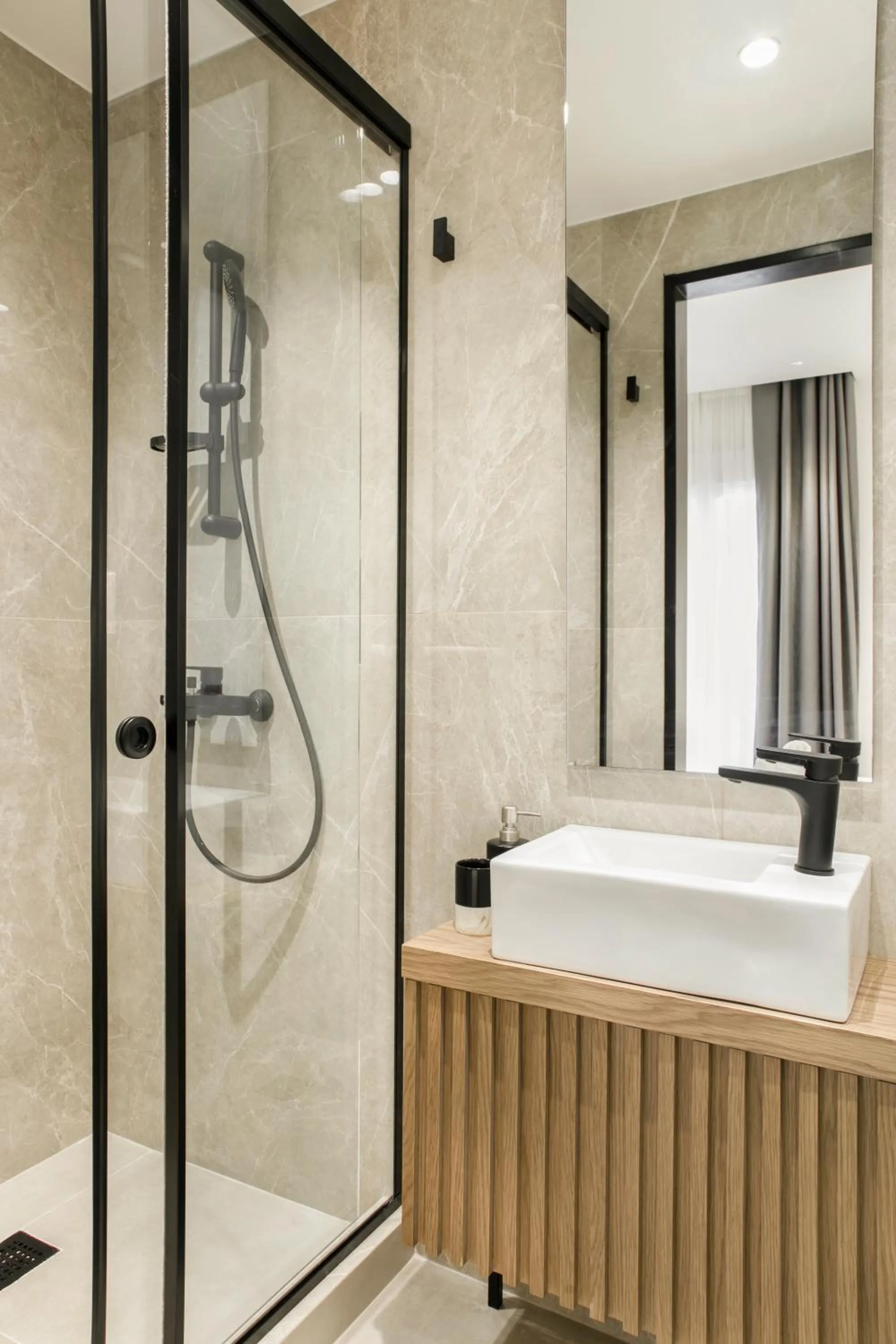 Shower in Ultra Chic Modern 4 Bedrooms Apartment in Athens