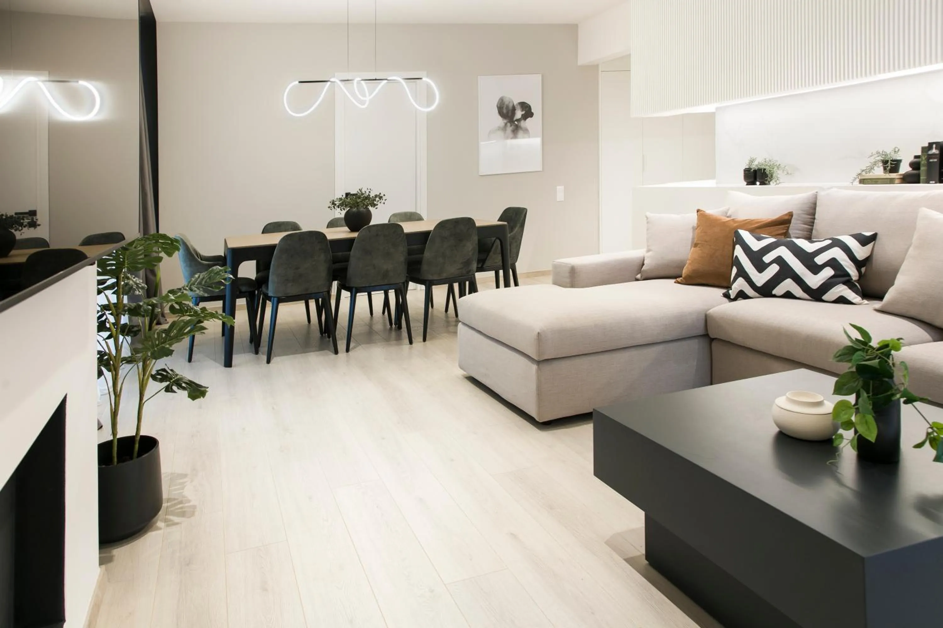 Living room in Ultra Chic Modern 4 Bedrooms Apartment in Athens