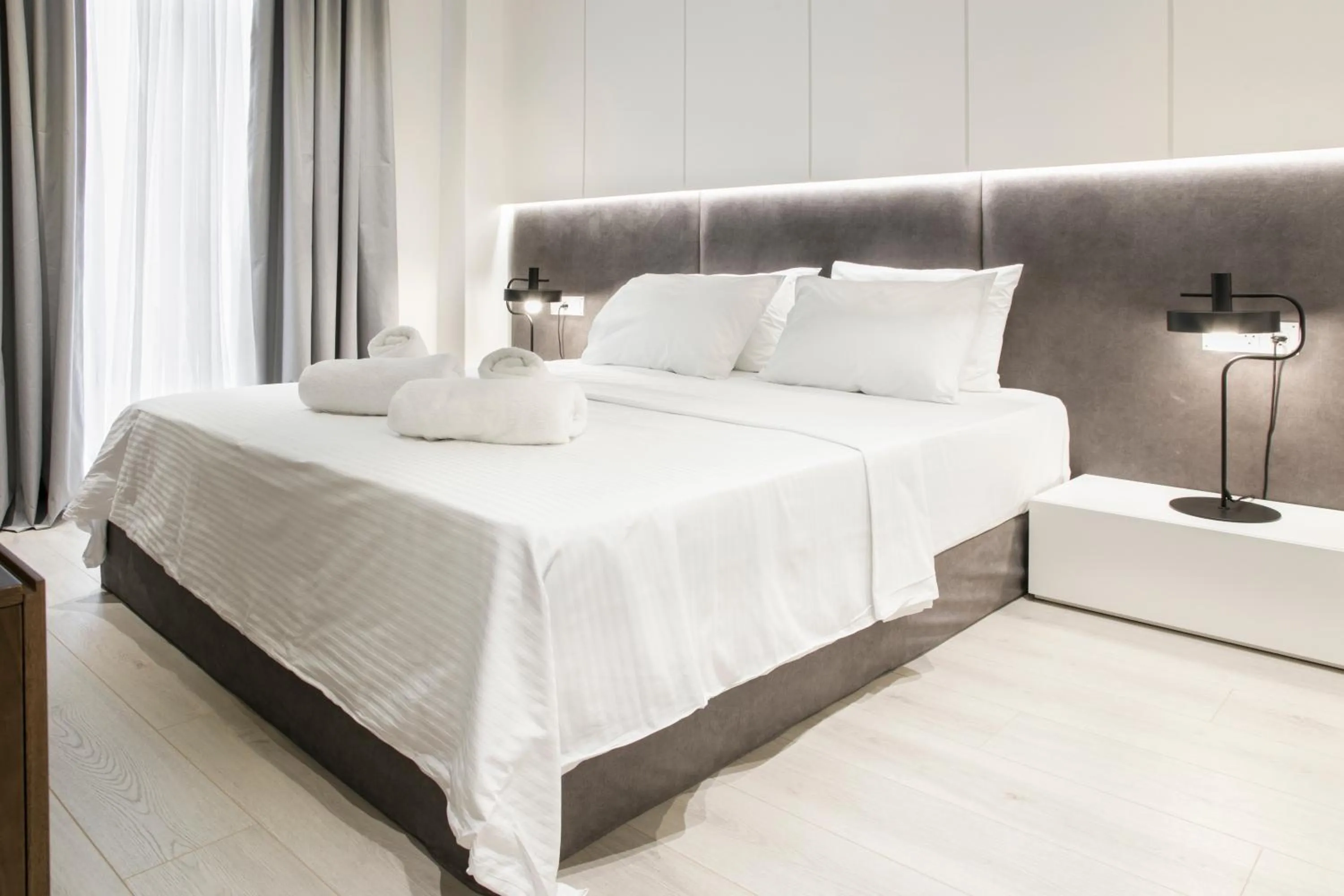 Bed in Ultra Chic Modern 4 Bedrooms Apartment in Athens
