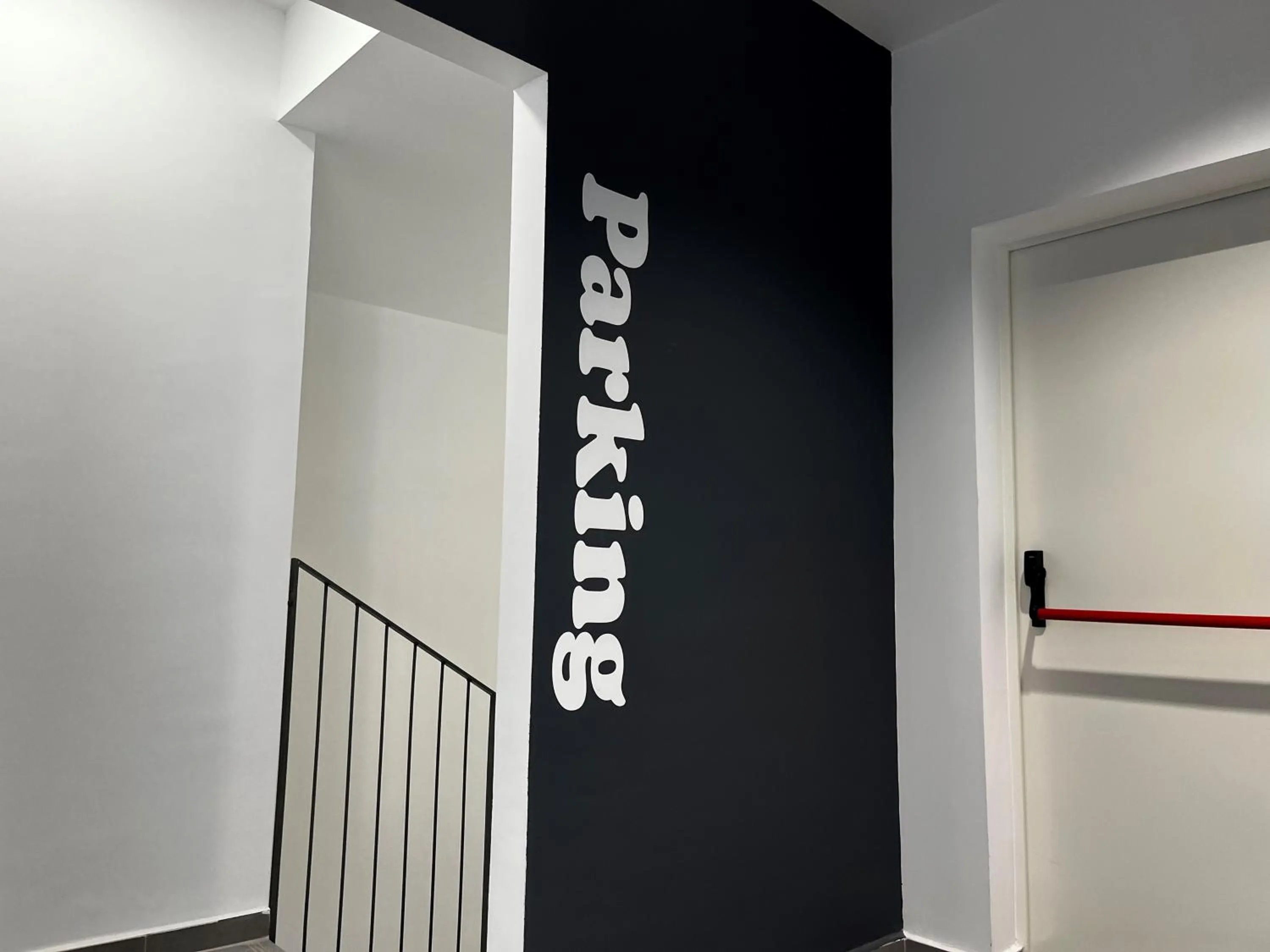 Parking in Hostal Madrid Atocha