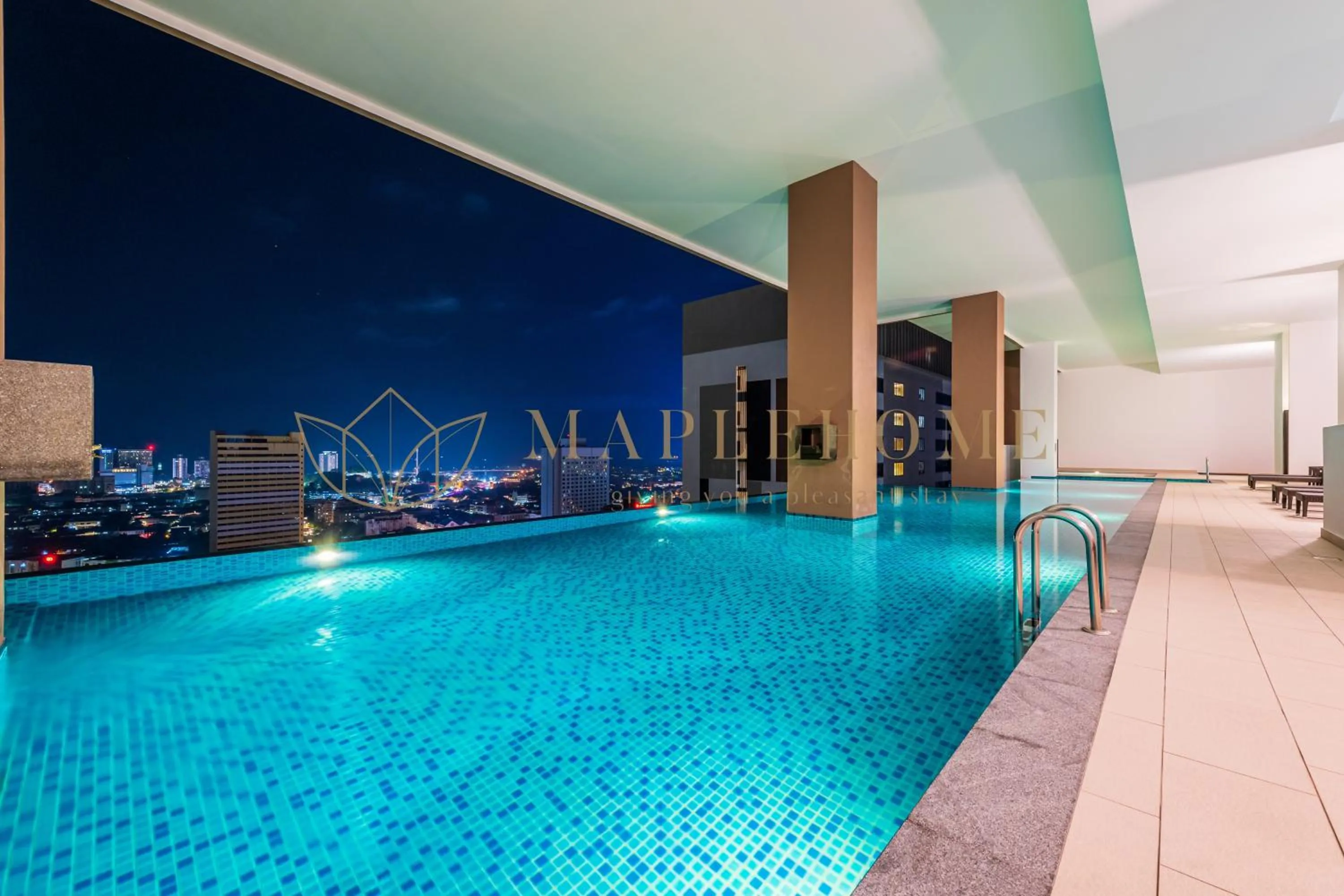 Swimming pool in The Apple Premier Suites Melaka