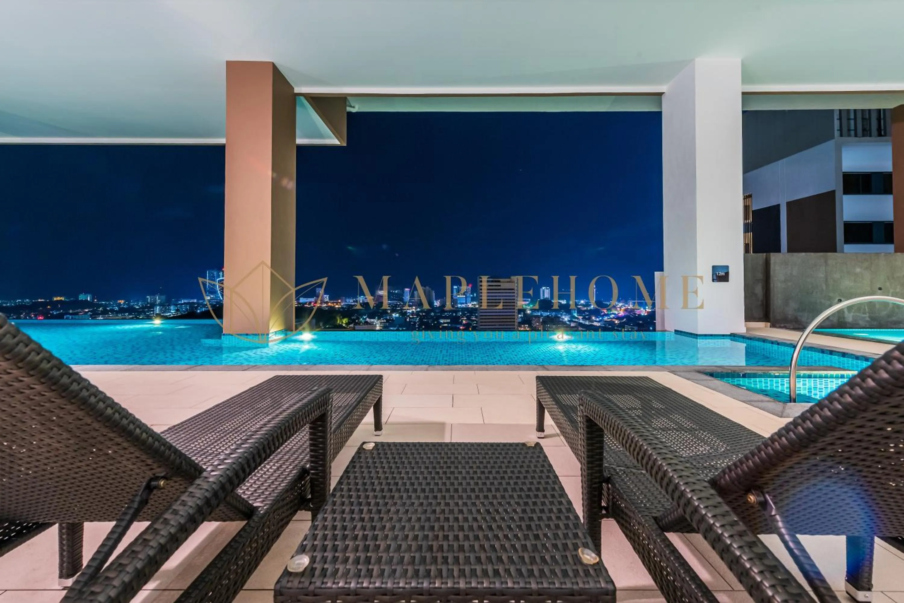 Swimming pool in The Apple Premier Suites Melaka