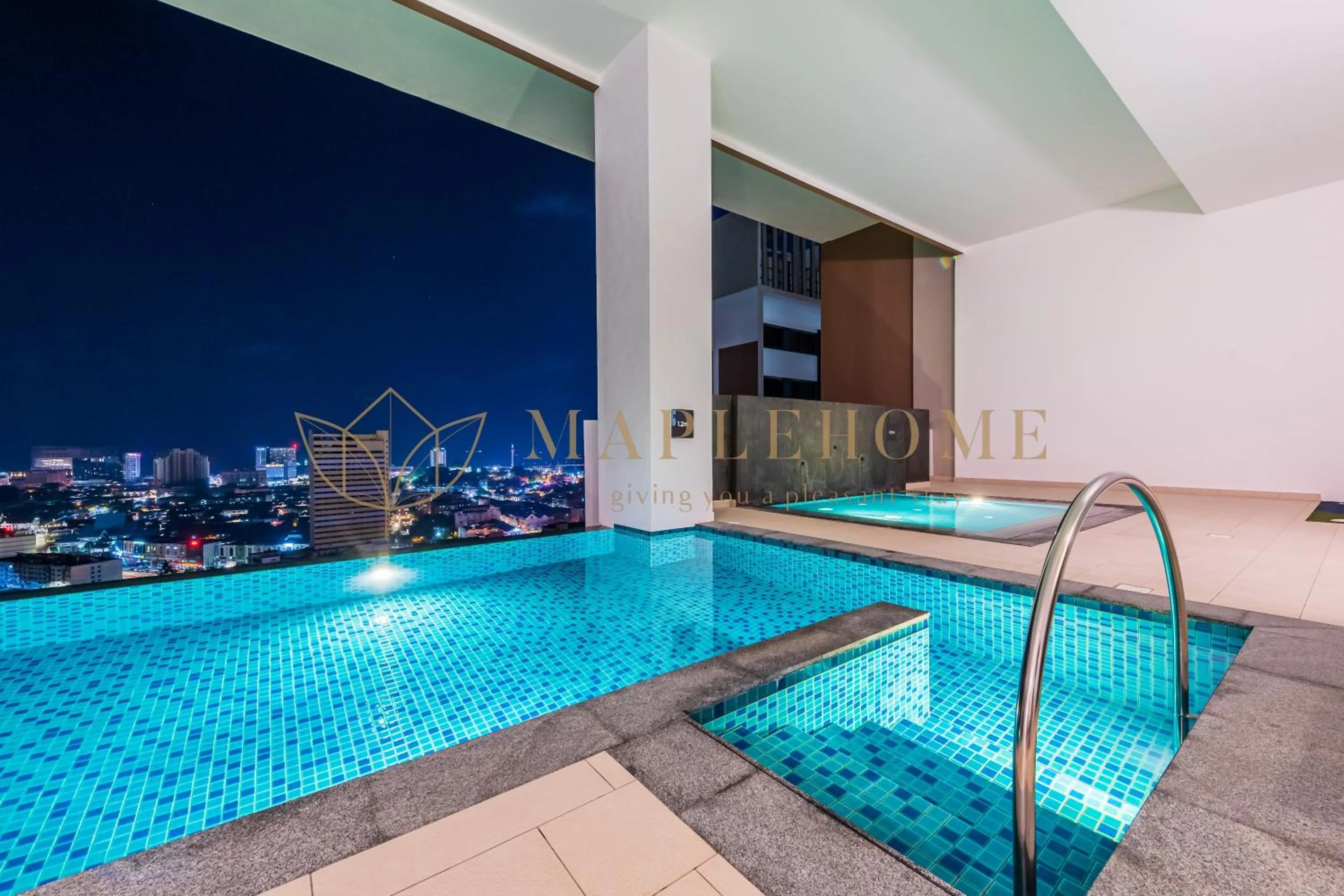 Swimming pool in The Apple Premier Suites Melaka