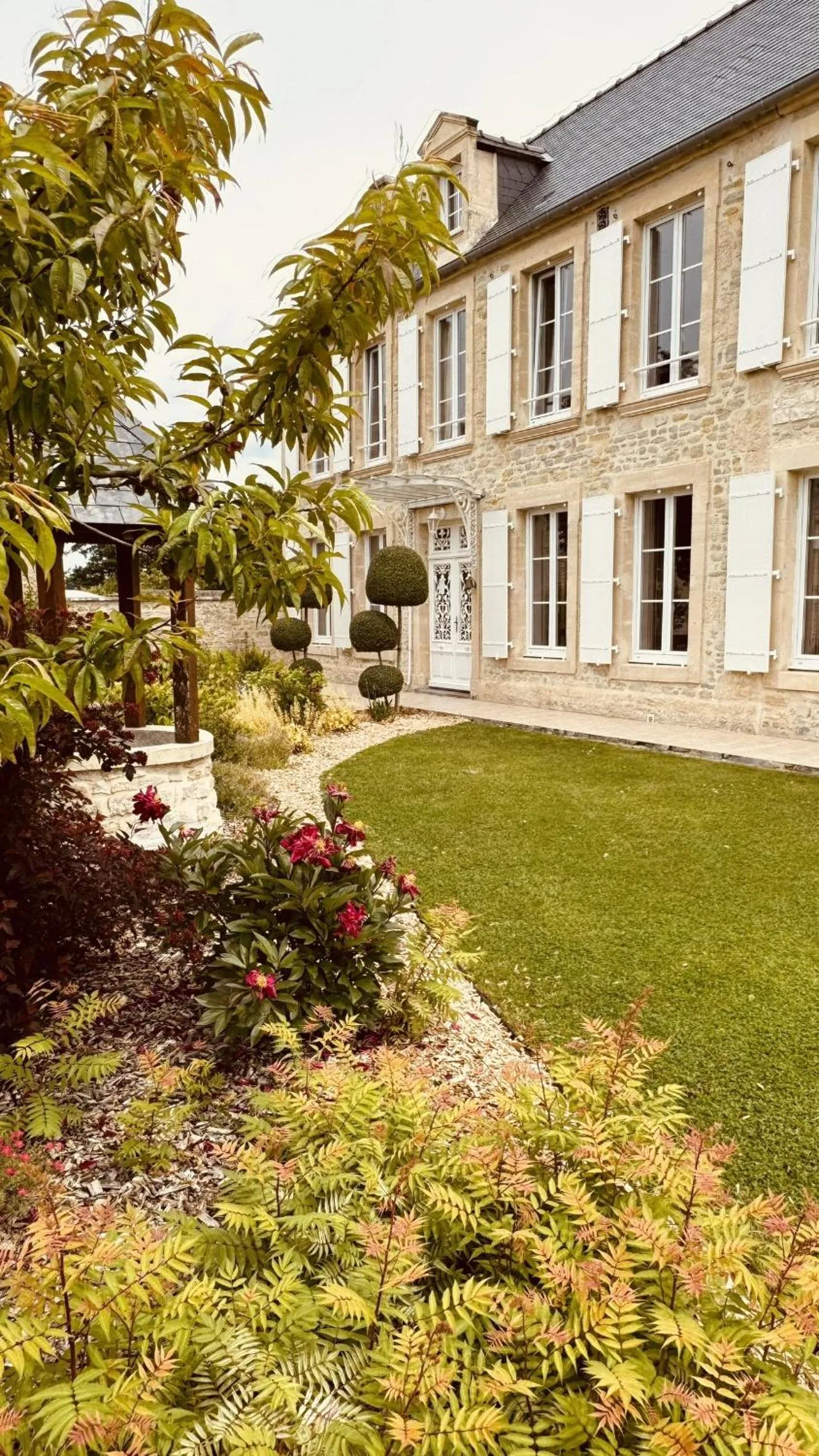 Property building in AureFées