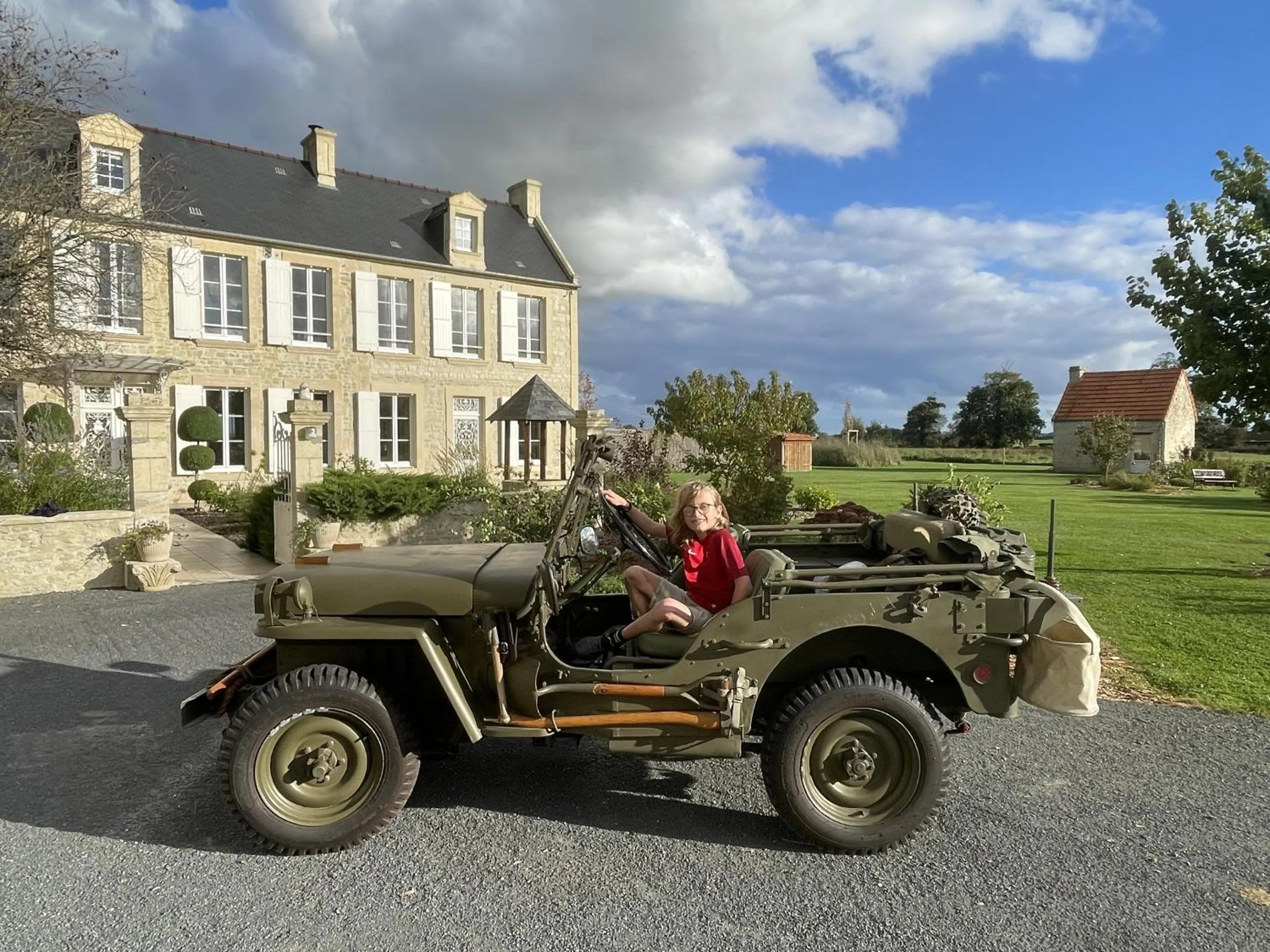 Property building in AureFées