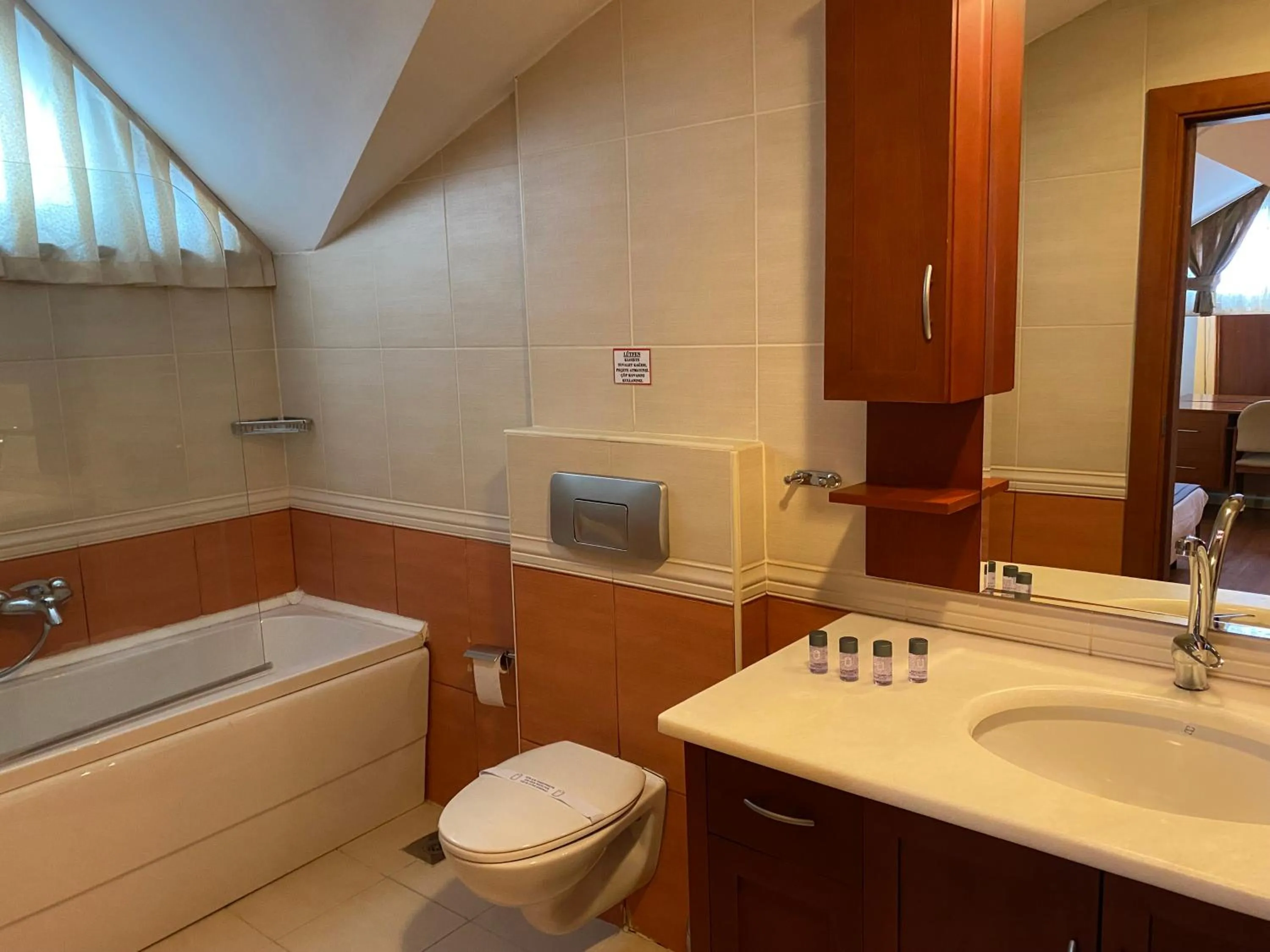 Bathroom in Triada Gayrettepe