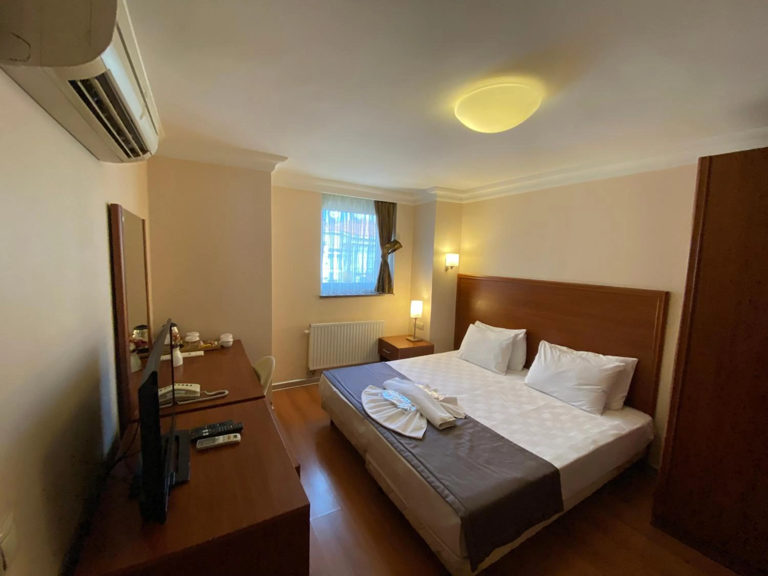 Massage, Bed in Triada Gayrettepe