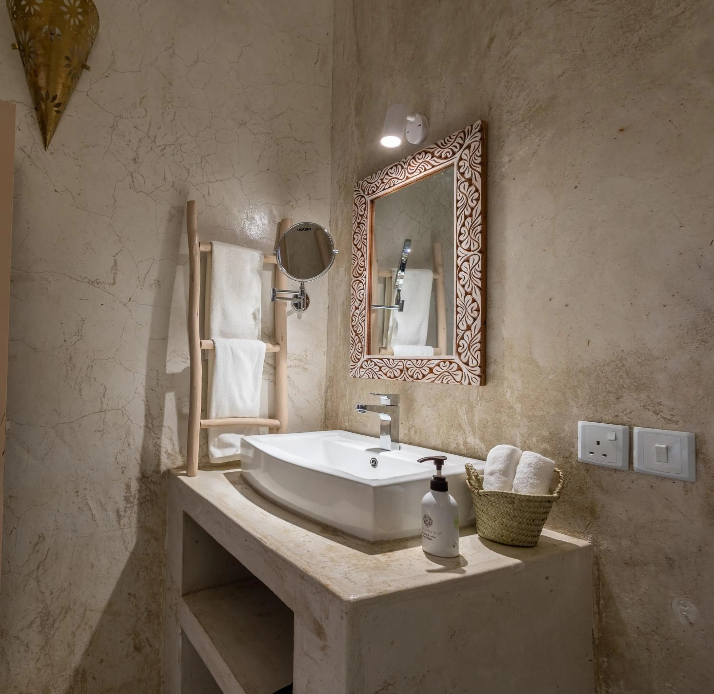 Bathroom in Sharazad Wonders Boutique
