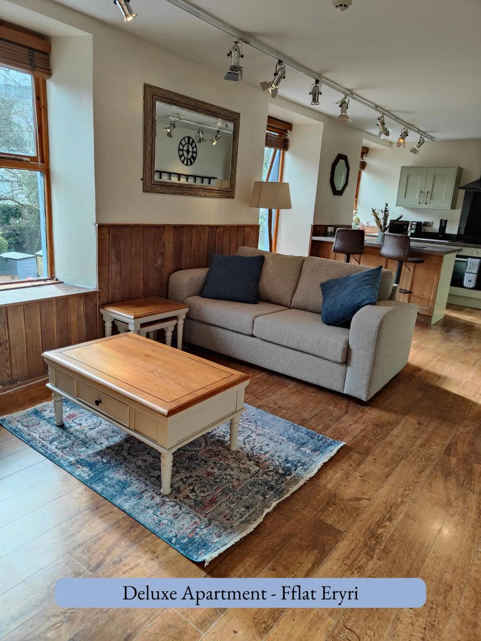 Living room in Llew Accommodation - The Townhouse