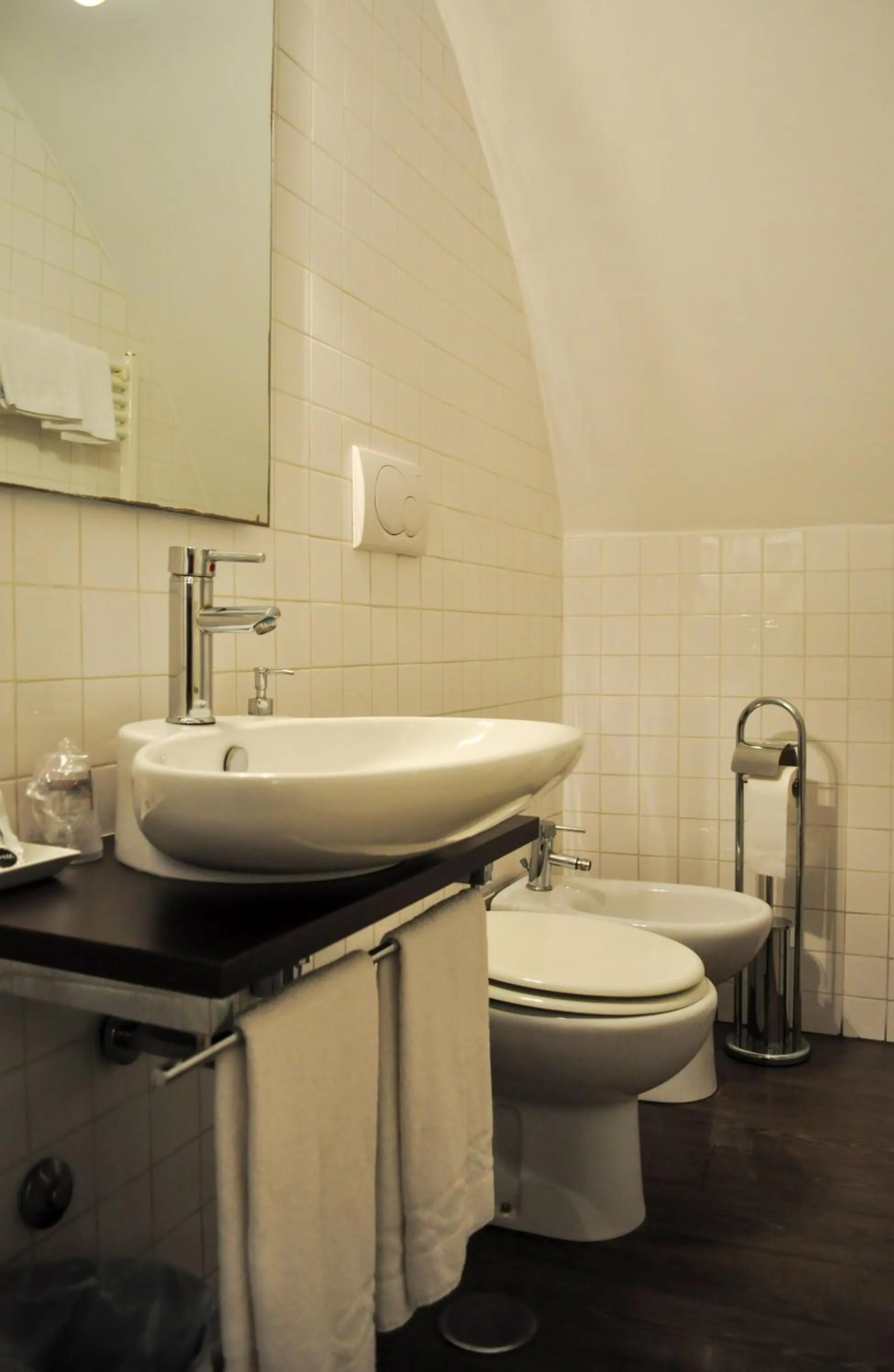 Bathroom in Locanda degli Antiquari