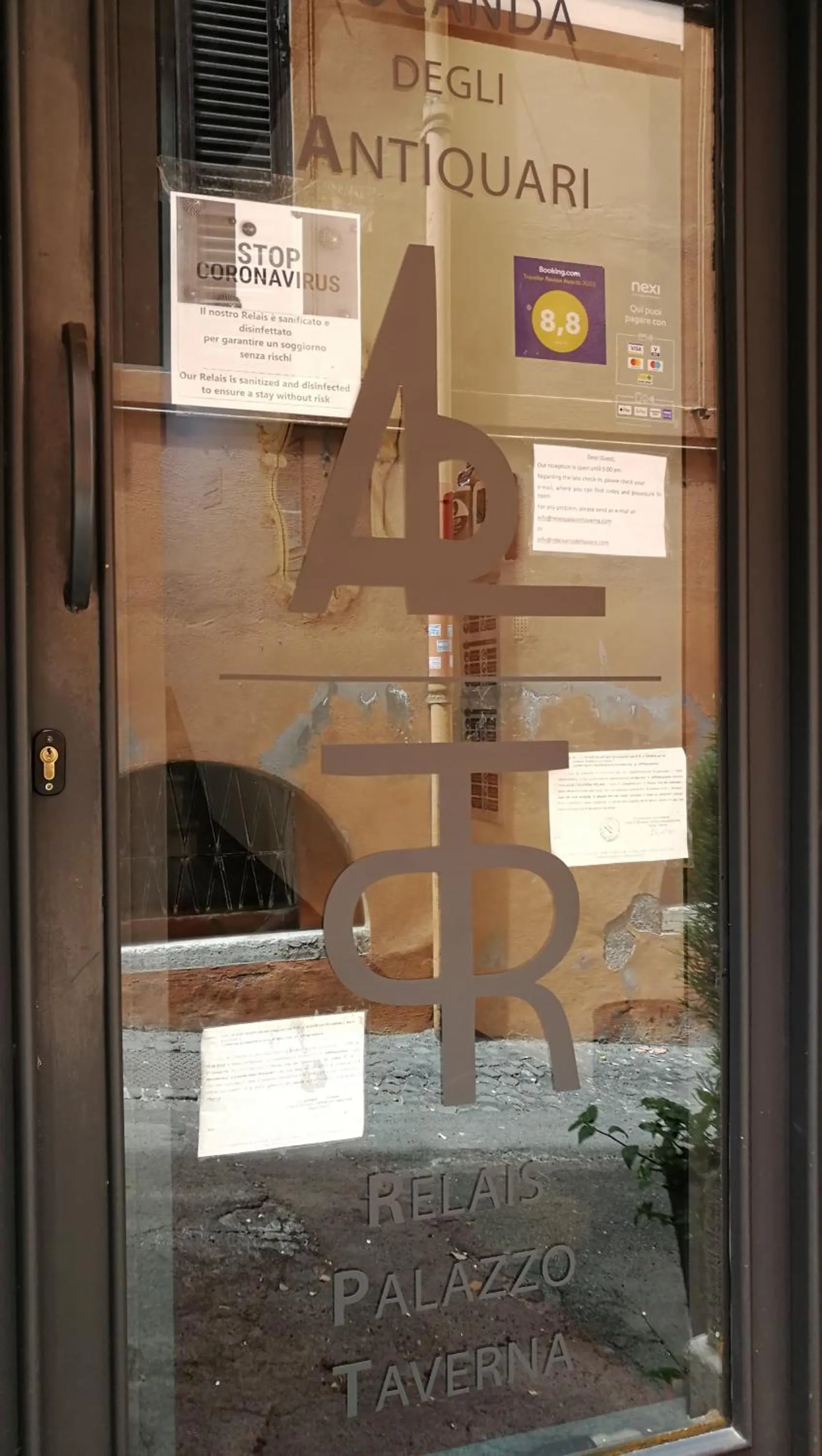 Facade/entrance in Locanda degli Antiquari