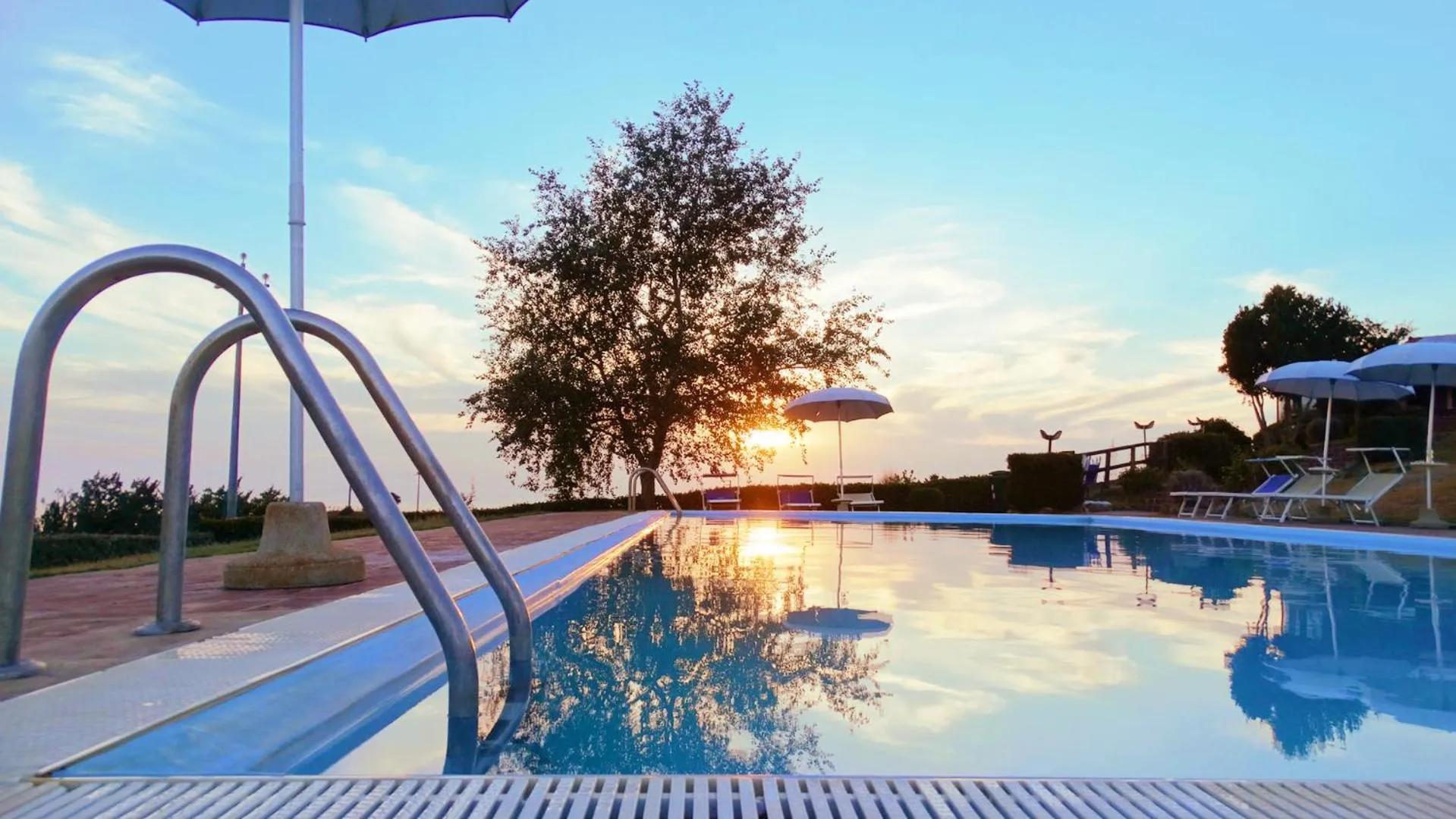 Swimming pool in Hotel Tenuta dell'Argento Resort