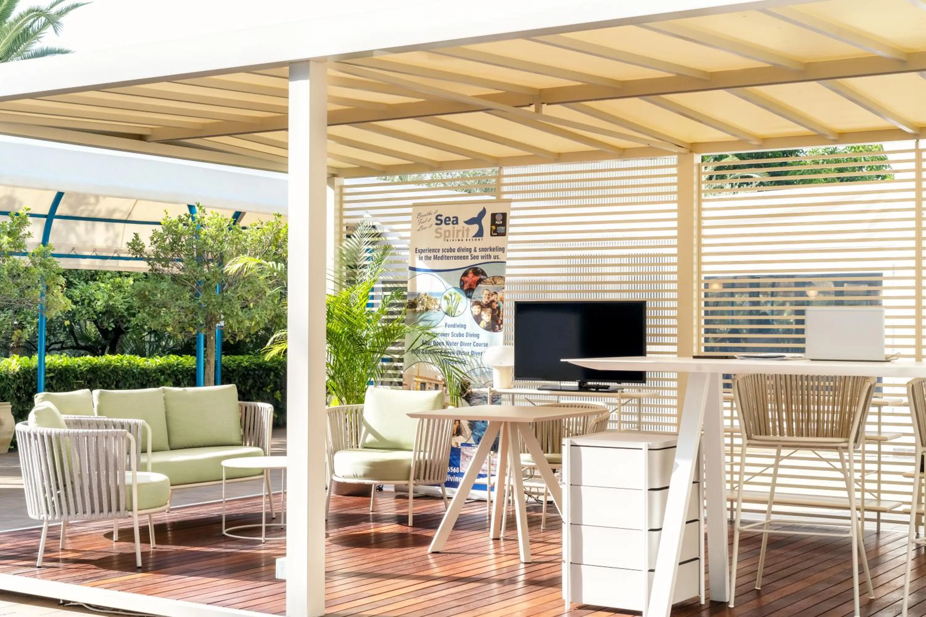 concierge in UNA Hotels Naxos Beach Sicilia