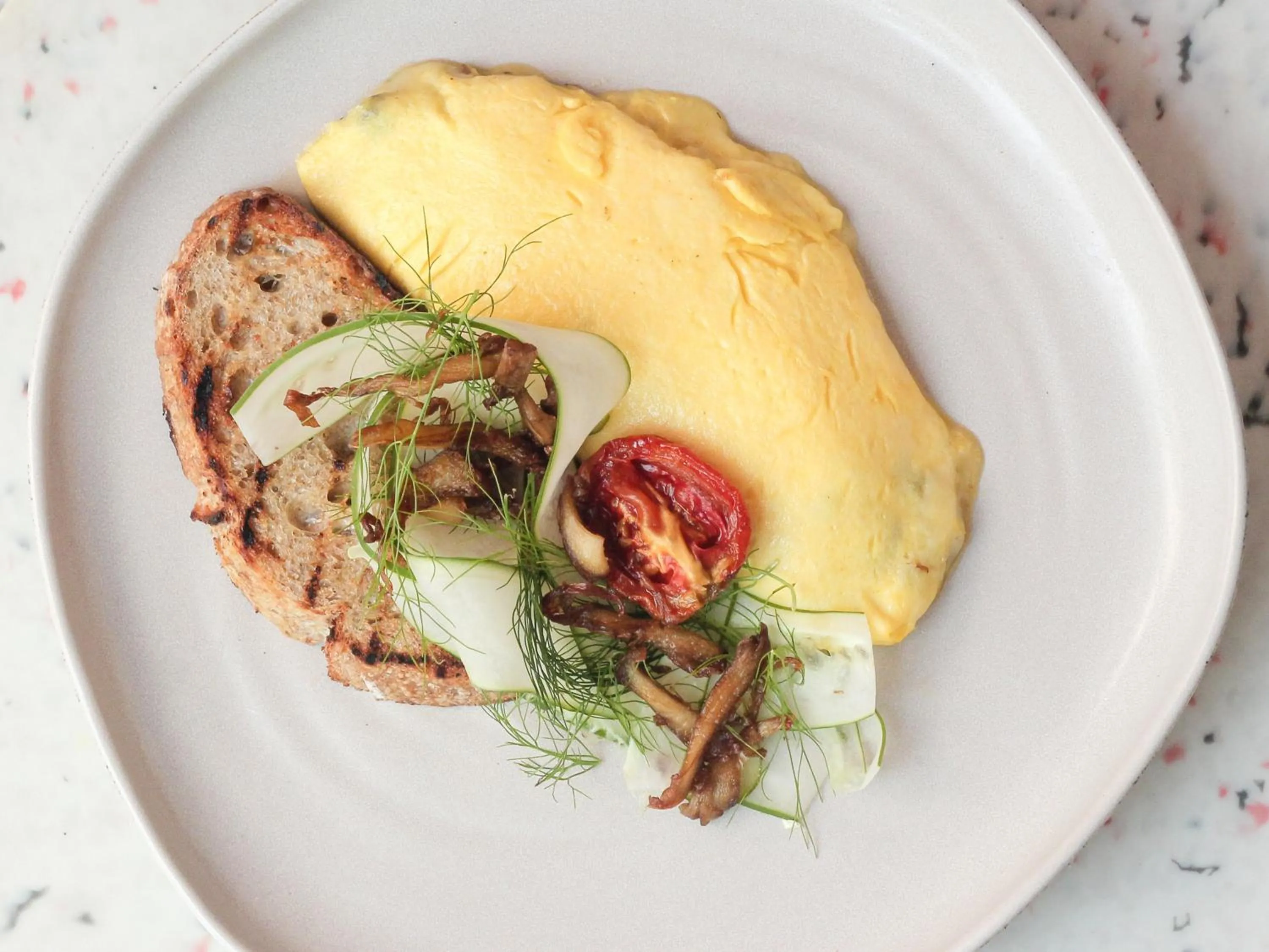 Restaurant/places to eat in Kotta Hotel Semarang