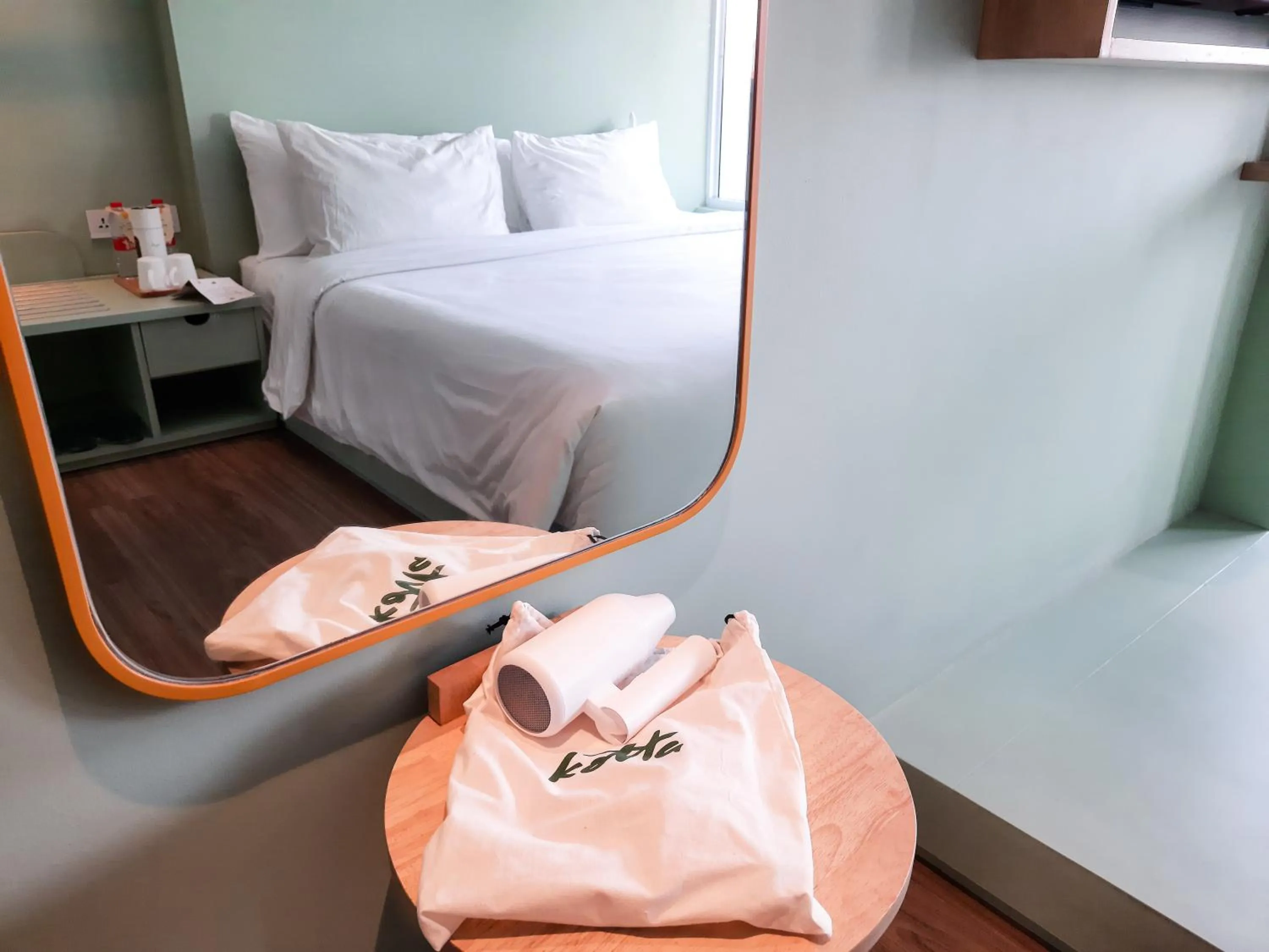 dryer, Bed in Kotta Hotel Semarang