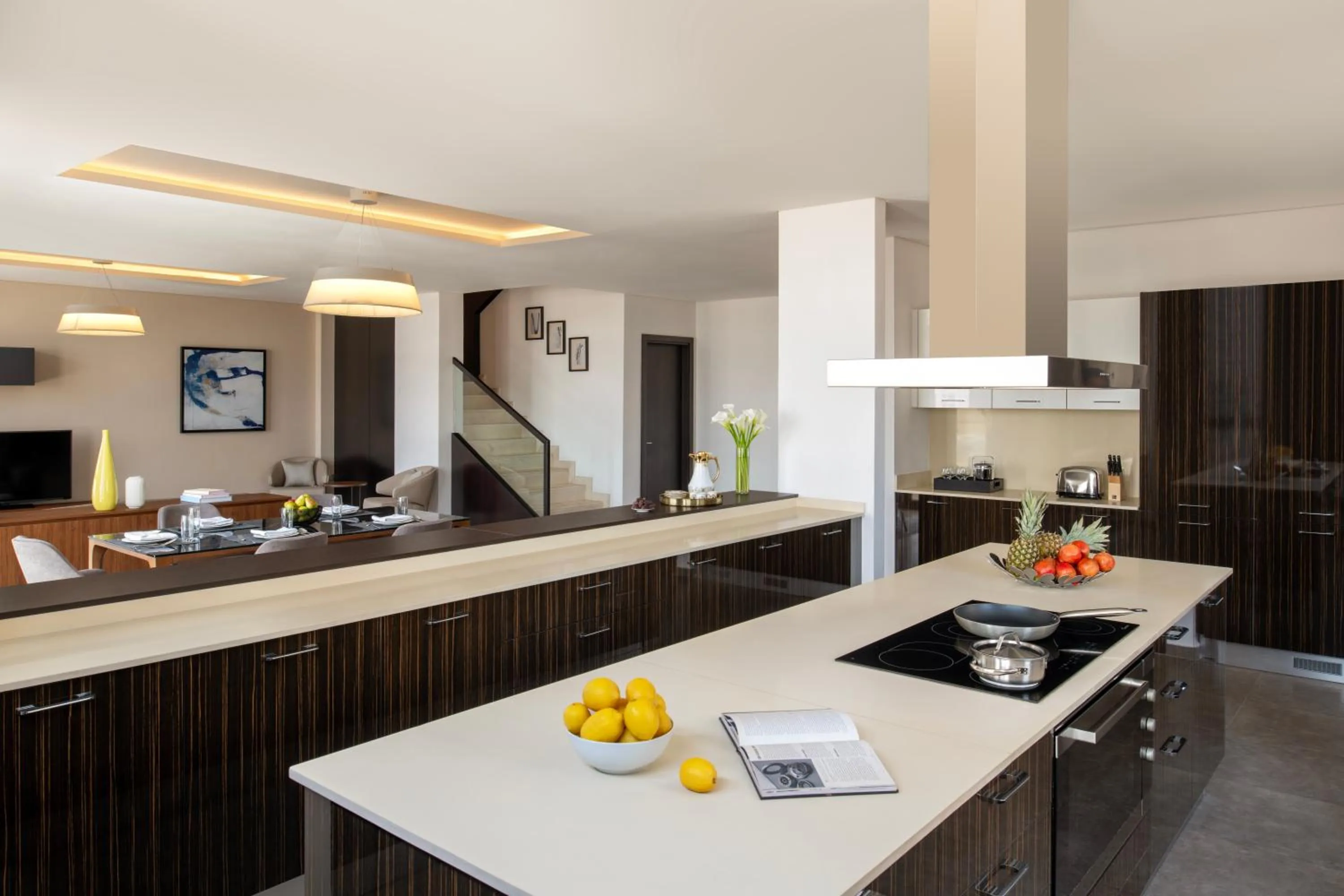 TV and multimedia in Marriott Executive Apartments Doha, Le Mirage City Walk