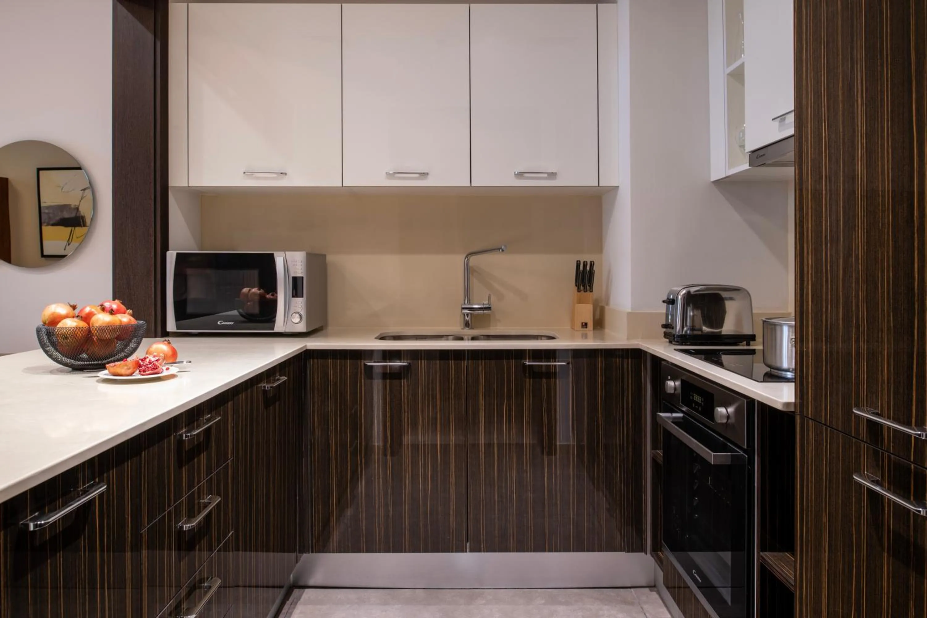 Coffee/tea facilities in Marriott Executive Apartments Doha, Le Mirage City Walk