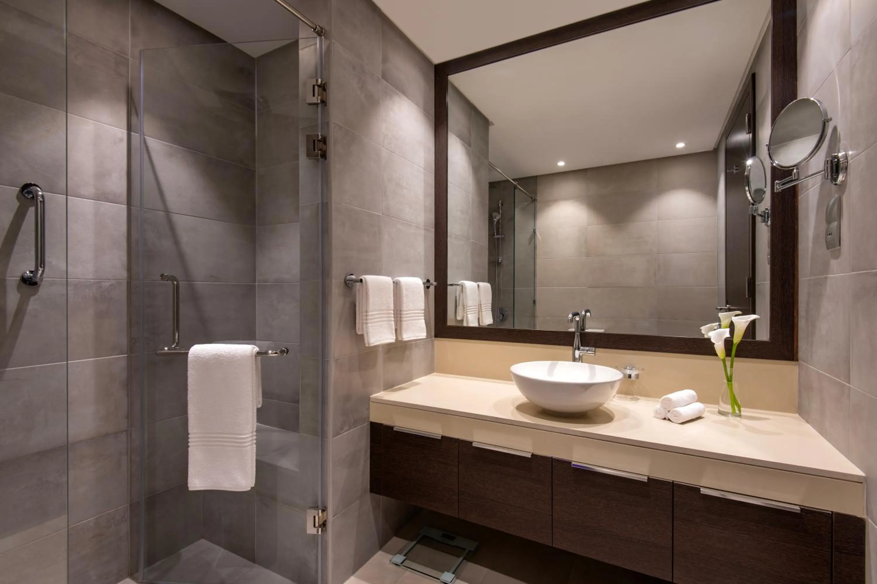 Shower in Marriott Executive Apartments Doha, Le Mirage City Walk