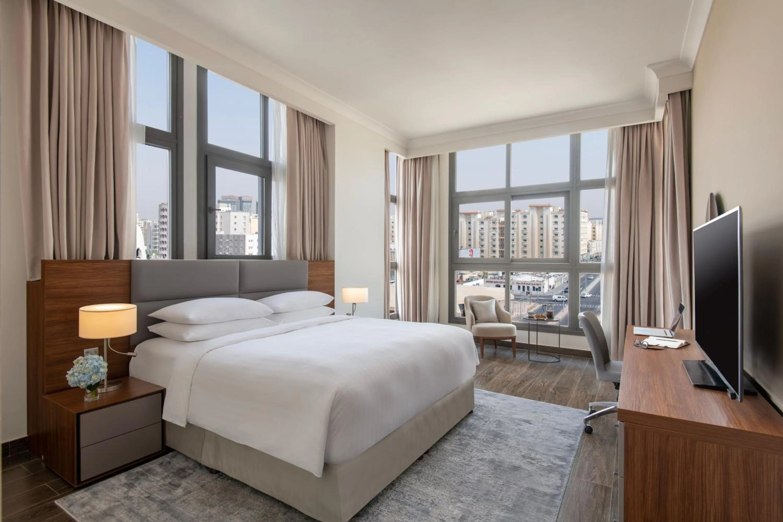 Photo of the whole room, Bed in Marriott Executive Apartments Doha, Le Mirage City Walk