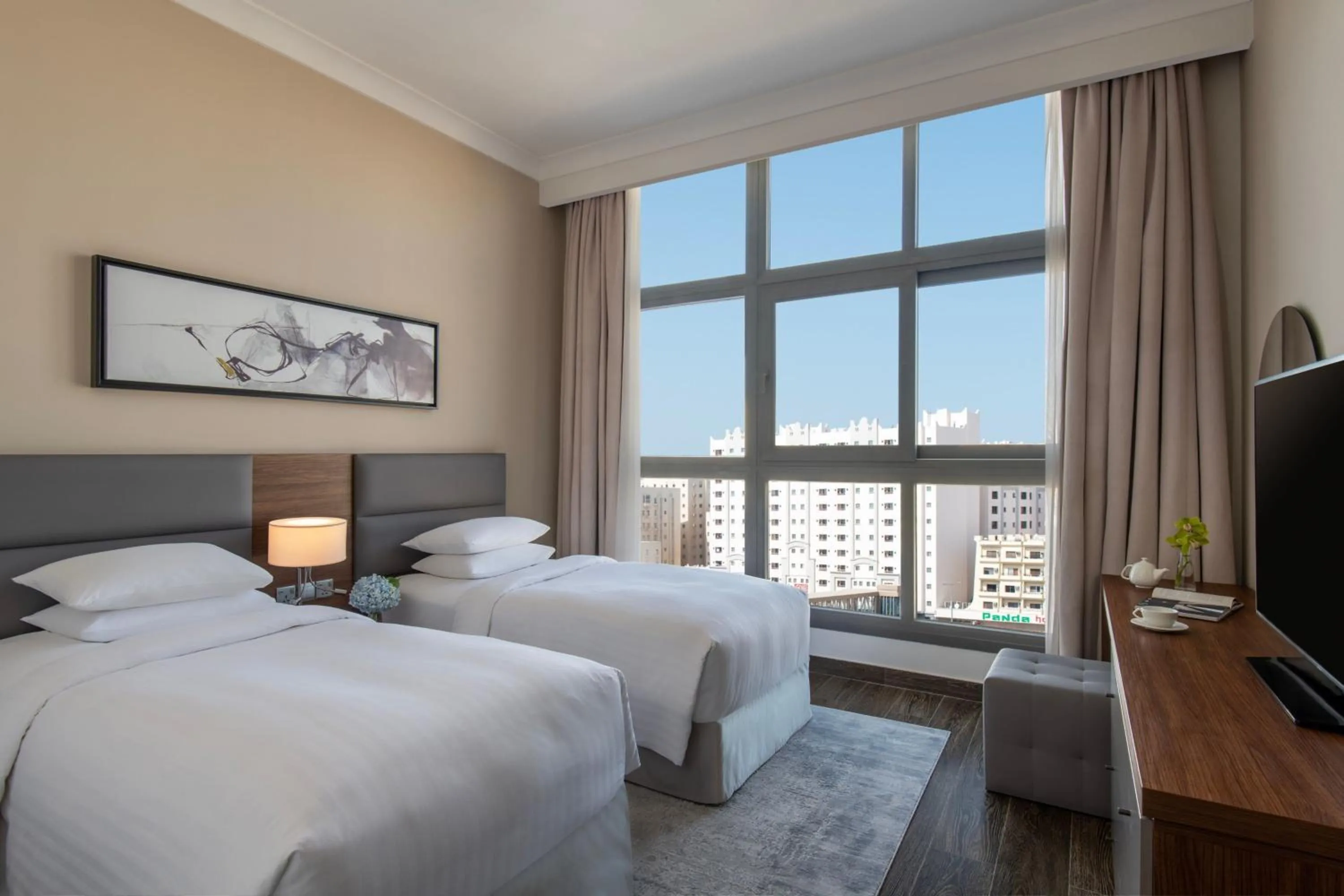 Photo of the whole room, Bed in Marriott Executive Apartments Doha, Le Mirage City Walk
