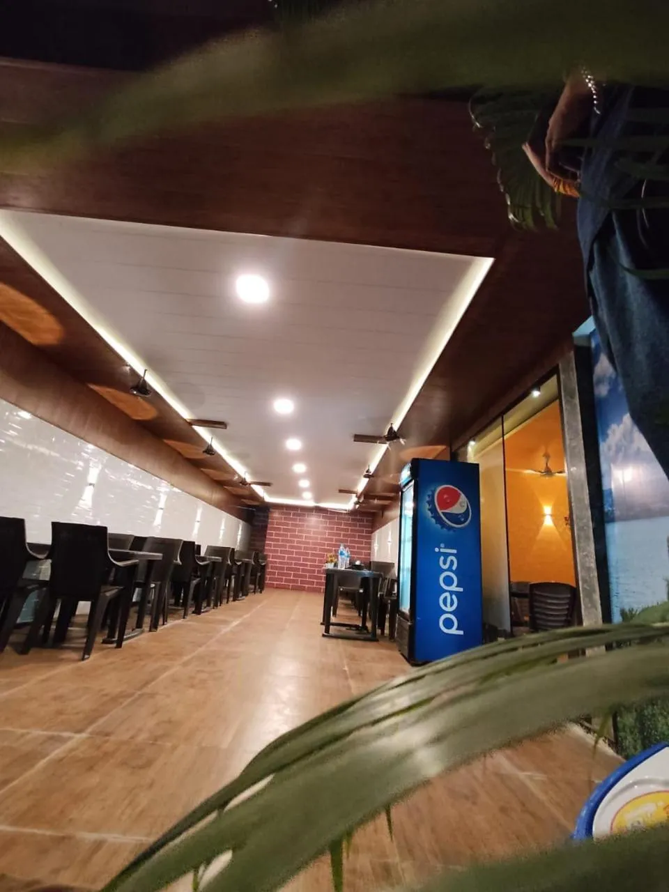 Restaurant/places to eat in Hotel Geetanjali St Bus Stand Panvel