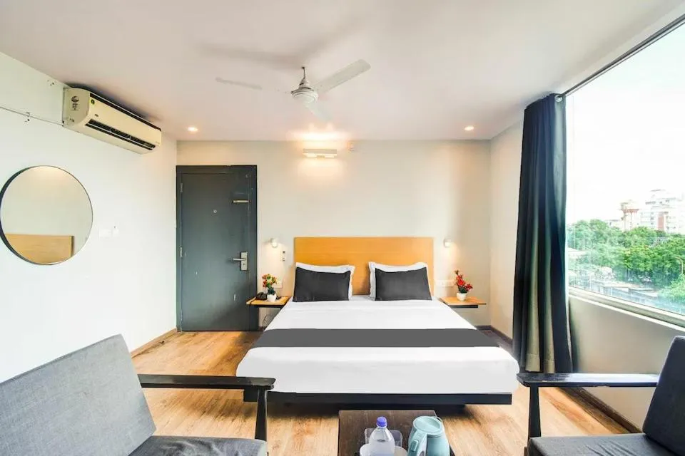 Bathroom, Bed in Hotel Jaiman