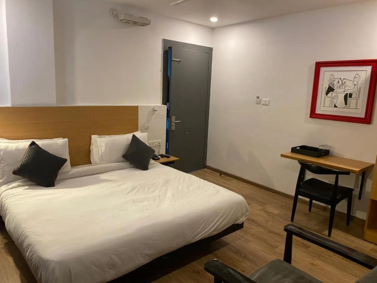 Photo of the whole room, Bed in Hotel Jaiman