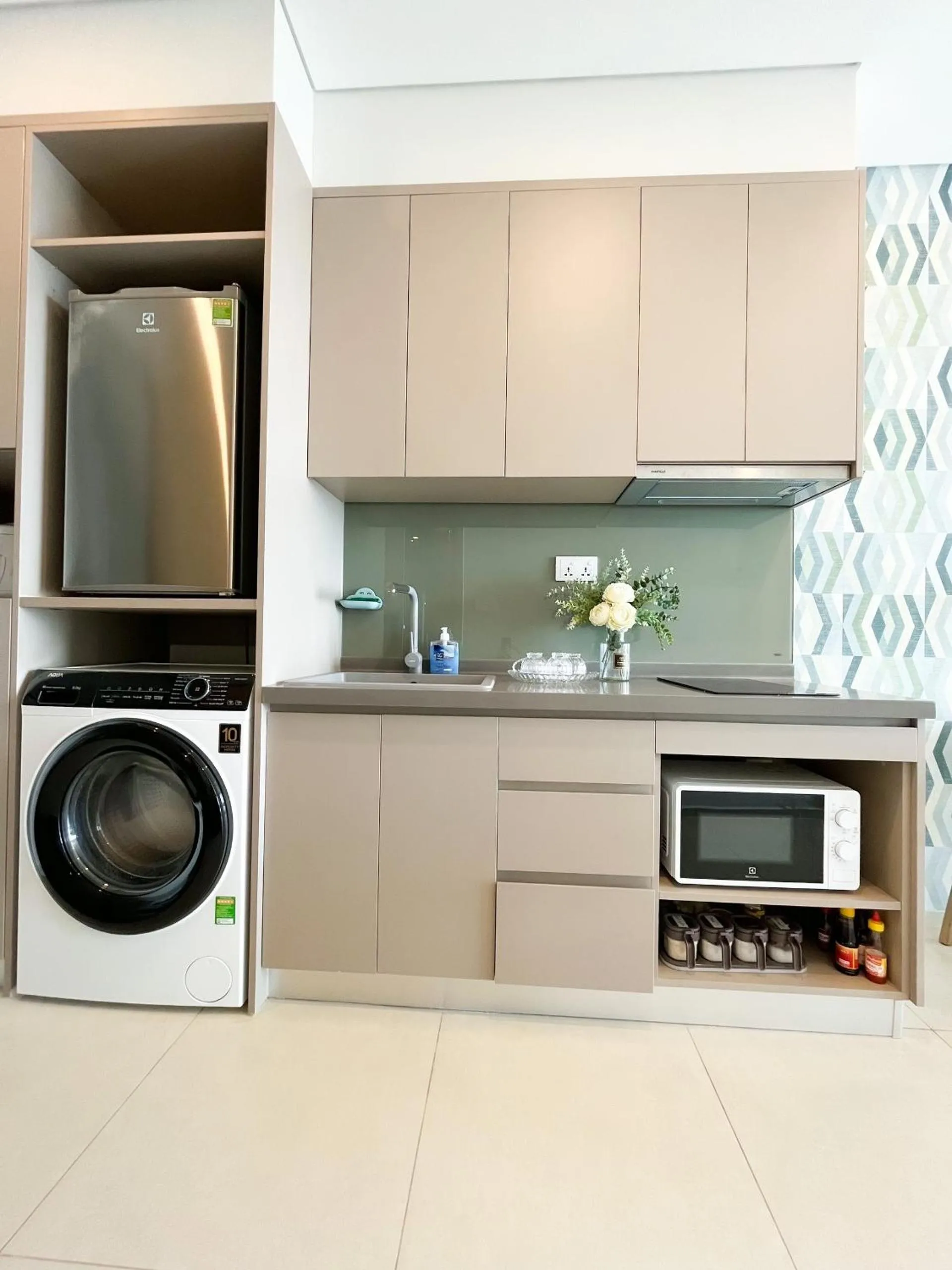 Kitchen or kitchenette in The Sóng Apartment Vũng Tàu - Mita House