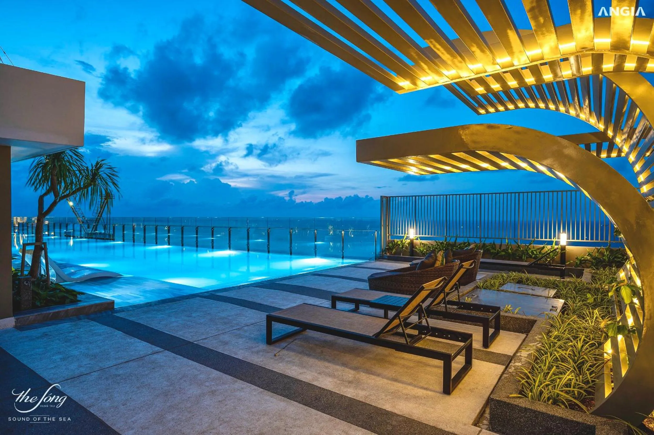 Pool view in The Sóng Apartment Vũng Tàu - Mita House