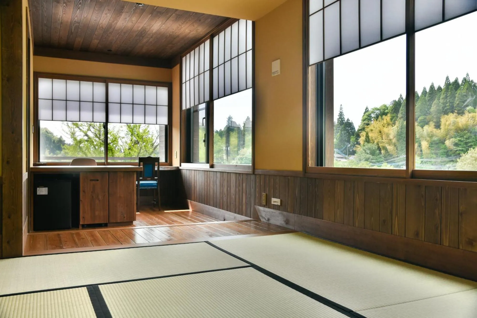 Photo of the whole room in Ryokan Nanjoen