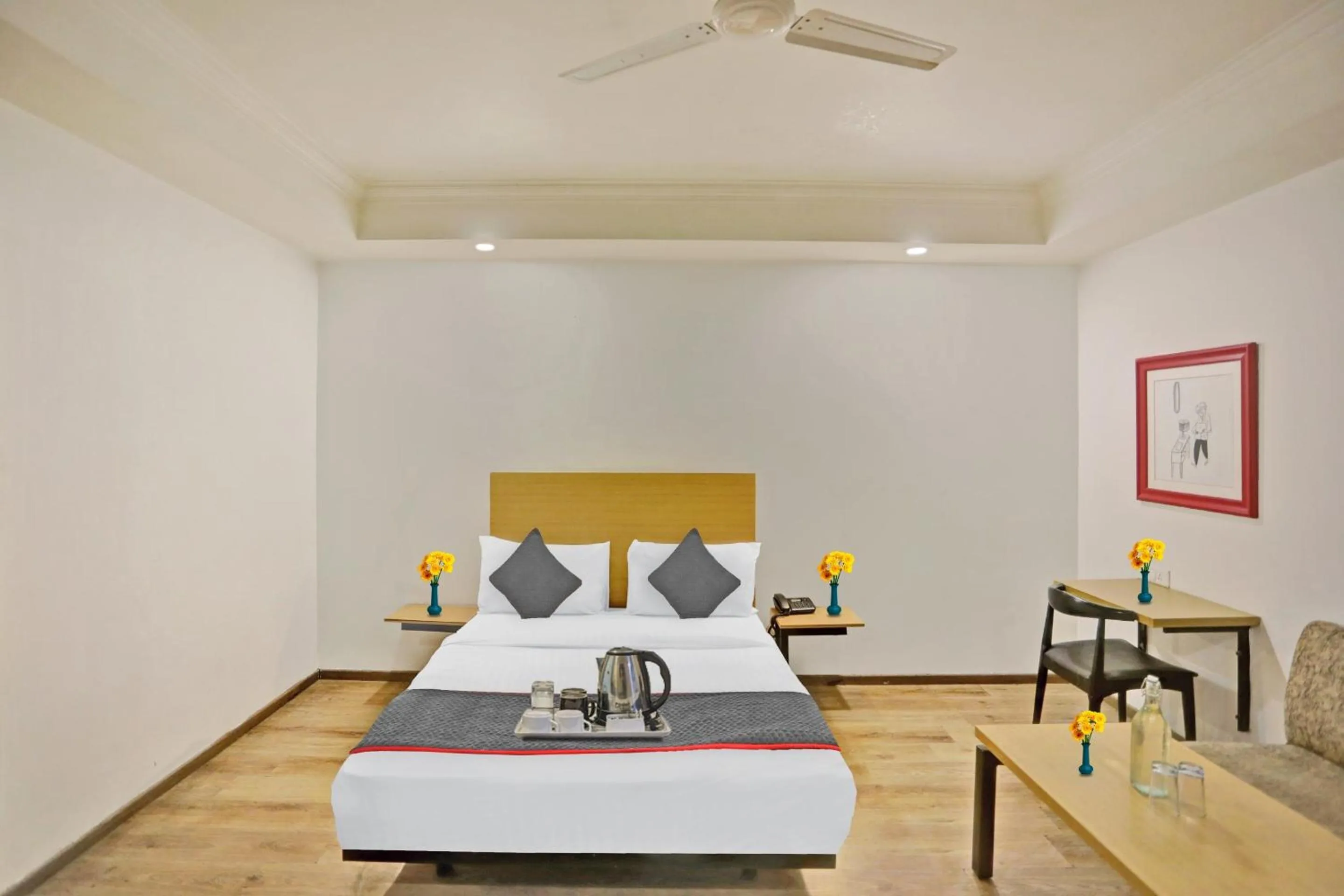 Bedroom, Bed in Townhouse Jp Grand Near Mayapuri Chowk