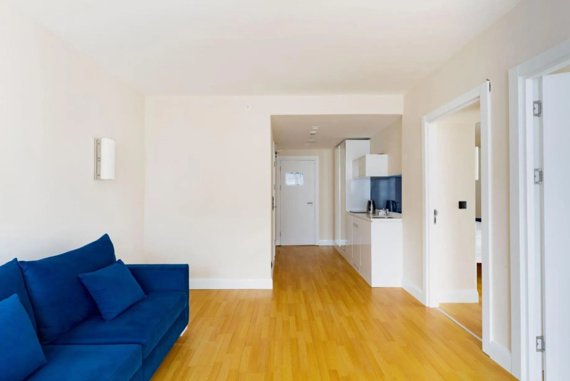 TV and multimedia in Elegance Sea View Aparthotel In Orbi City Batumi