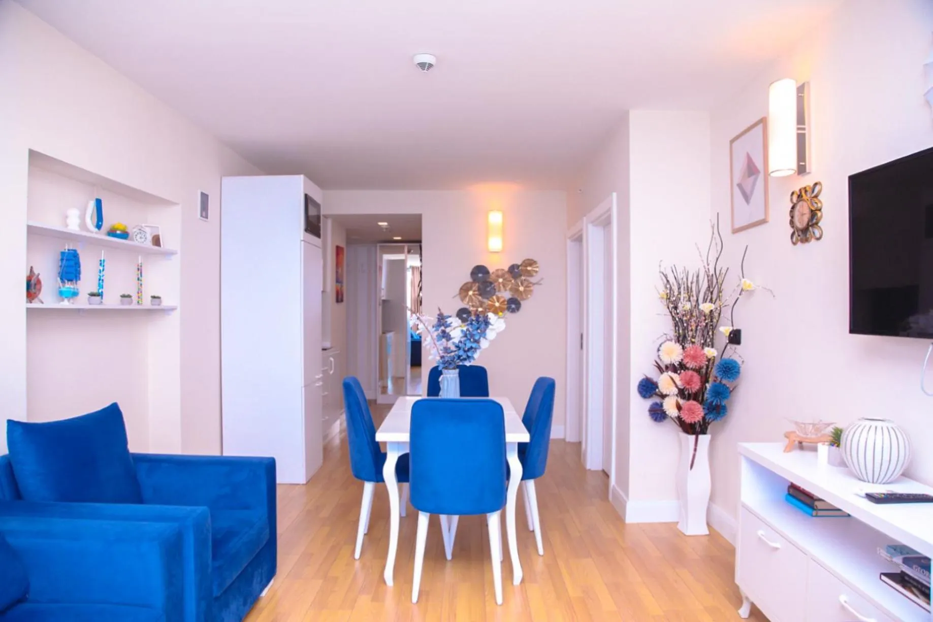 TV and multimedia in Elegance Sea View Aparthotel In Orbi City Batumi