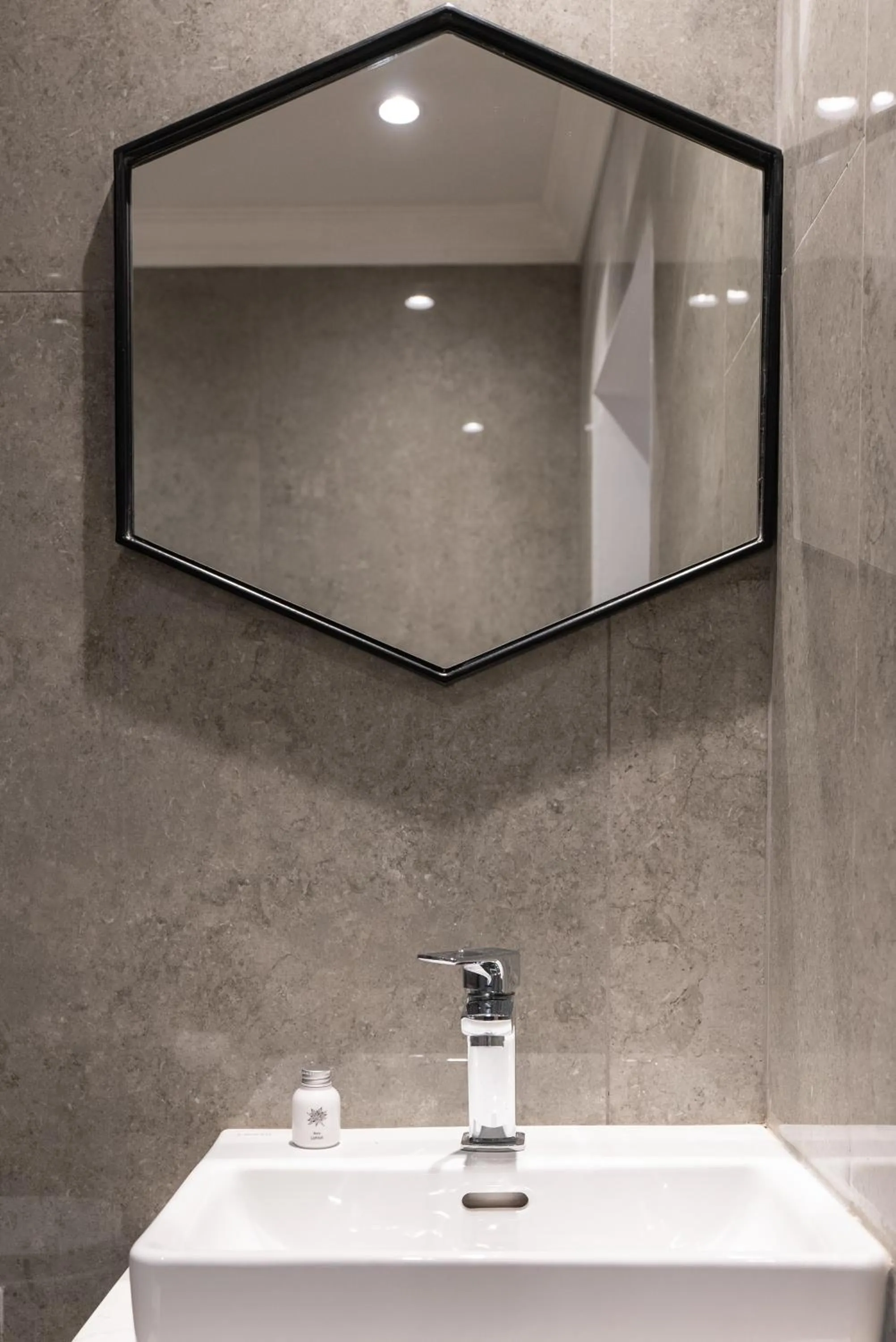 Bathroom in Cape Diamond Boutique Hotel