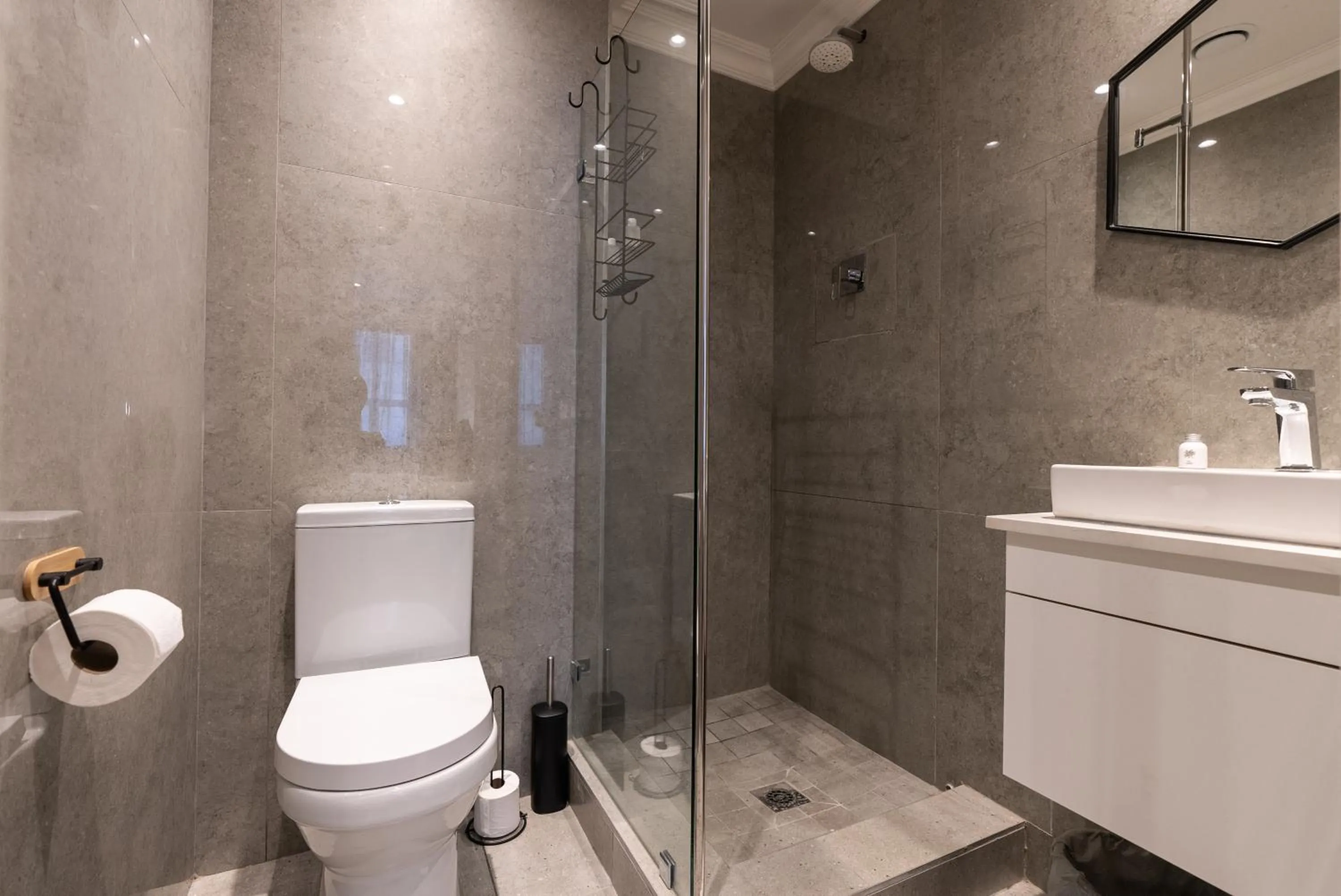 Shower in Cape Diamond Boutique Hotel