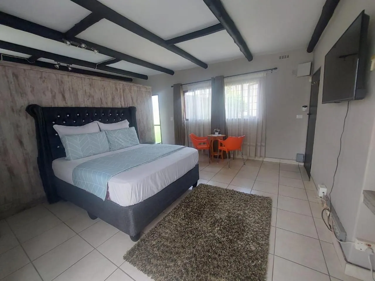 Bed in Daven Guest House