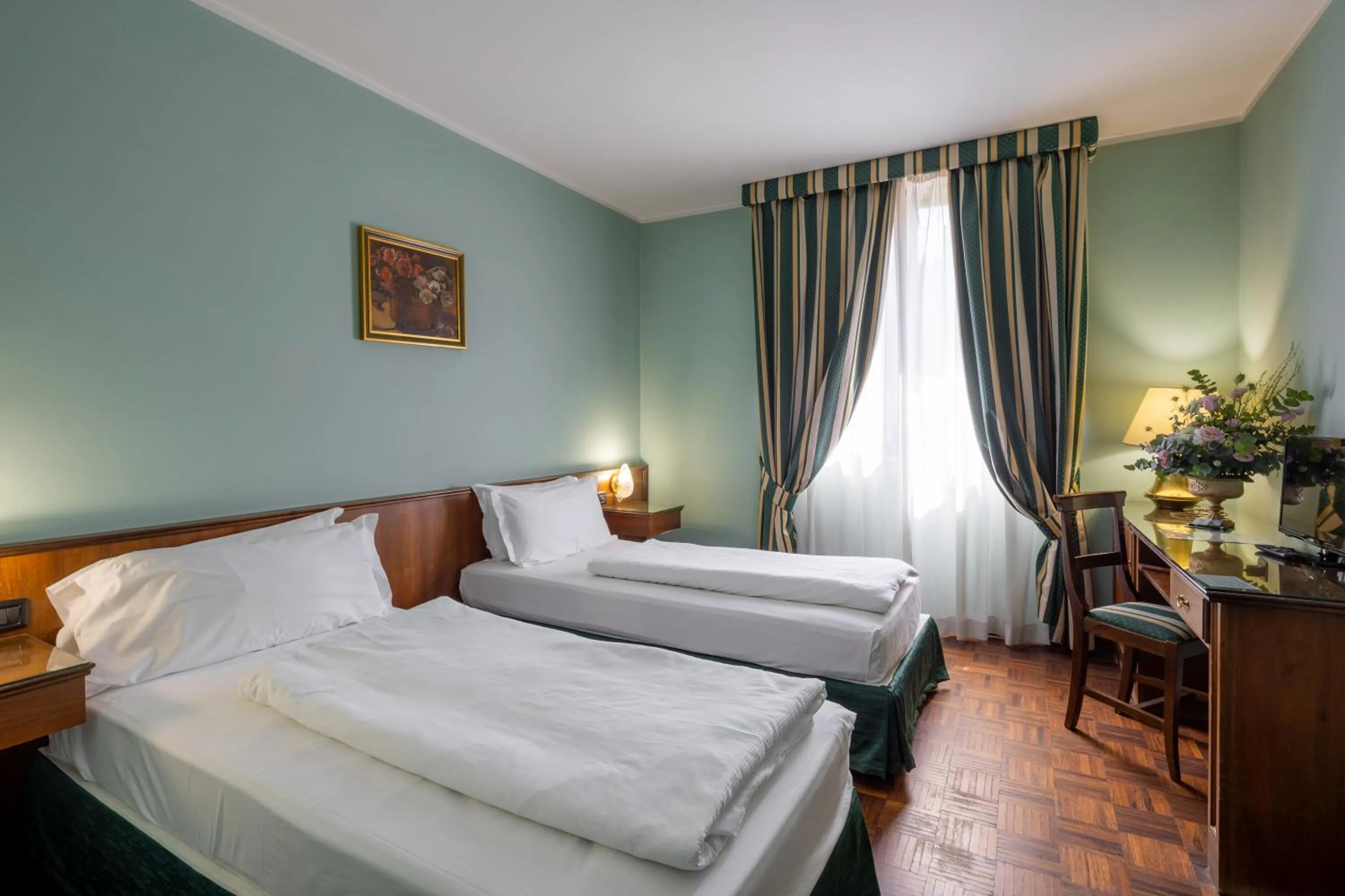 Bedroom, Bed in Hotel Lucrezia Borgia