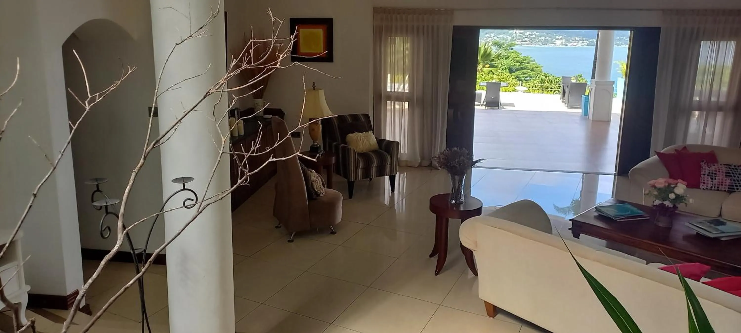Seating area in Petit Amour Villa, Seychelles
