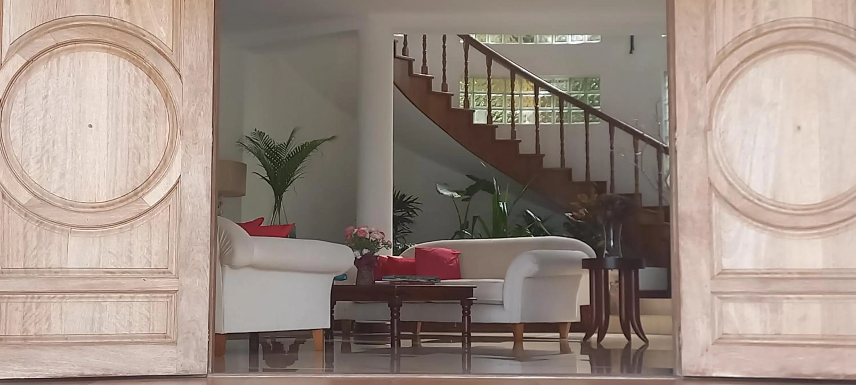 Seating area in Petit Amour Villa, Seychelles