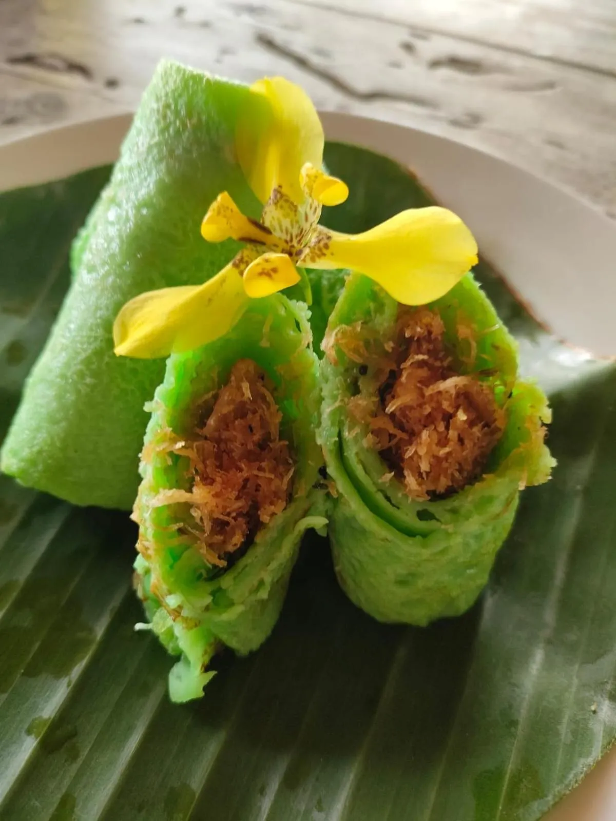 Restaurant/places to eat in Namaste Bungalows Resort